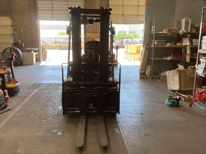 Used 2022 BIG JOE LPE-60_80V Forklift – Lithium Electric Pneumatic, 6000 lb Capacity, 88” Mast, 1046 Hours – $35500.00 – Phoenix  – View 4