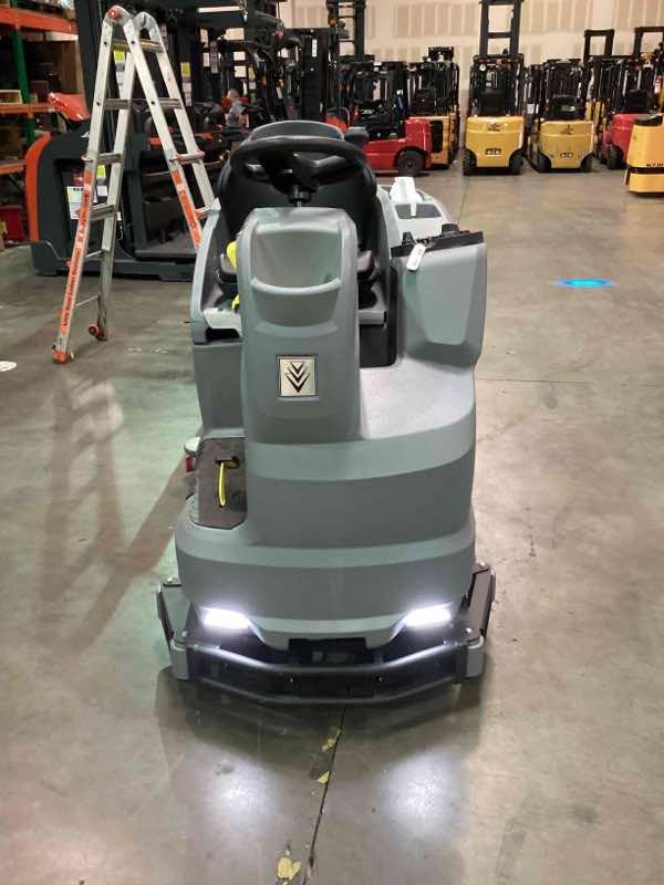 Used 2022 KARCHER B150R Forklift – Scrub-Utility, 500 lb Capacity, ” Mast, 134 Hours – $34500.00 – Phoenix  – View 4