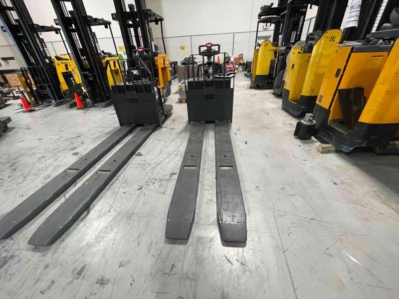 Used 2022 LINDE EWR30_1101-02-27X96-PS Forklift – Double Rider Jack, 6000 lb Capacity, 3” Mast, 725.2 Hours – $16419.00 – Anaheim  – View 3