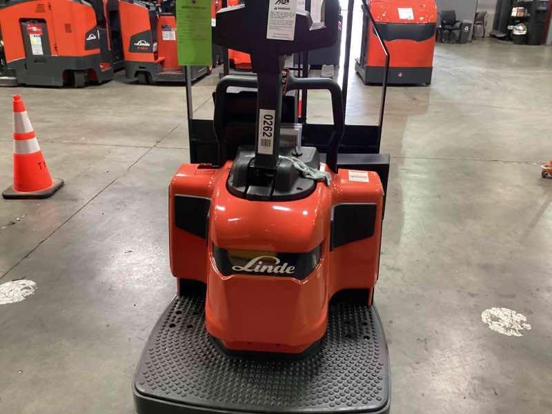 LINDE EWR30_1101-02-27X96 Double Rider Jack forklift, 6000 capacity, 7.75 lift height. Serial A11101L00262, Year 2022.