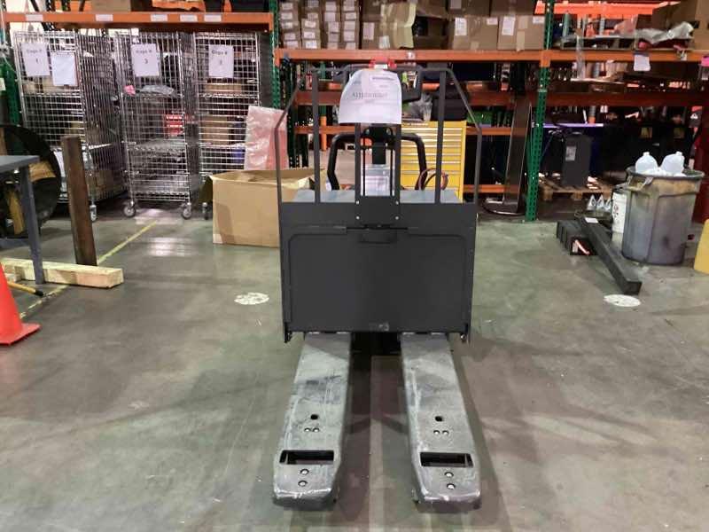 Used 2022 LINDE EWR30_1101-02-27X48-PS Forklift – Rider Jack, 6000 lb Capacity, 3” Mast, 314 Hours – $11500.00 – Anaheim  – View 1