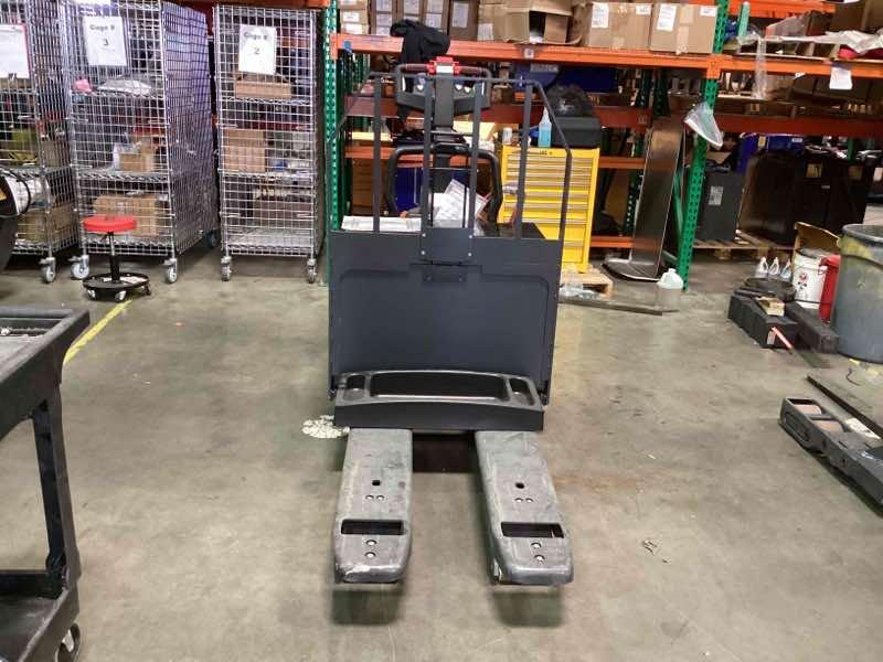 Demo 2022 LINDE EWR30_1101-02-27X48 Forklift – Rider Jack, 6000 lb Capacity, 3” Mast, 555 Hours – $9500.00 – Anaheim  – View 3