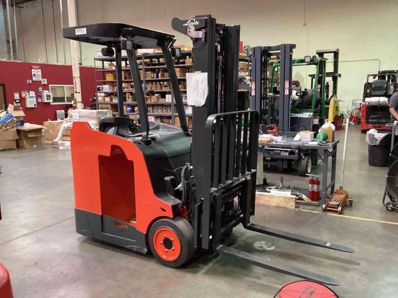 Used 2022 LINDE E18S_1346-20 Forklift – Electric Stand Up Counterbalance, 3500 lb Capacity, 88” Mast, 3004 Hours – $29500.00 – Anaheim  – View 3