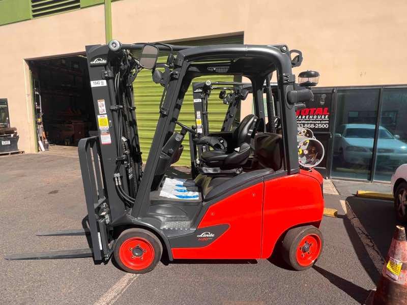 LINDE H20CT_391 LPG Cushion forklift, 4000 capacity, 188 lift height. Serial PKY391L01542, Year 2022.