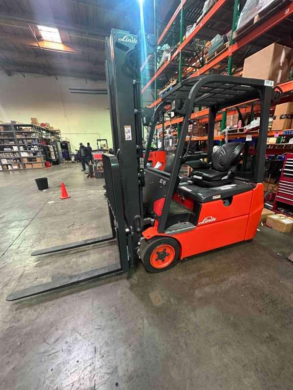 LINDE E18_346-20 Electric Sit Down 3 Wheel forklift, 3500 capacity, 209 lift height. Serial A1Y346L00767, Year 2022.