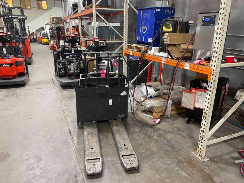 LINDE EWR30_1101-02-27X48 Rider Jack forklift, 6000 capacity, 7.75 lift height. Serial A11101Y00206, Year 2021.