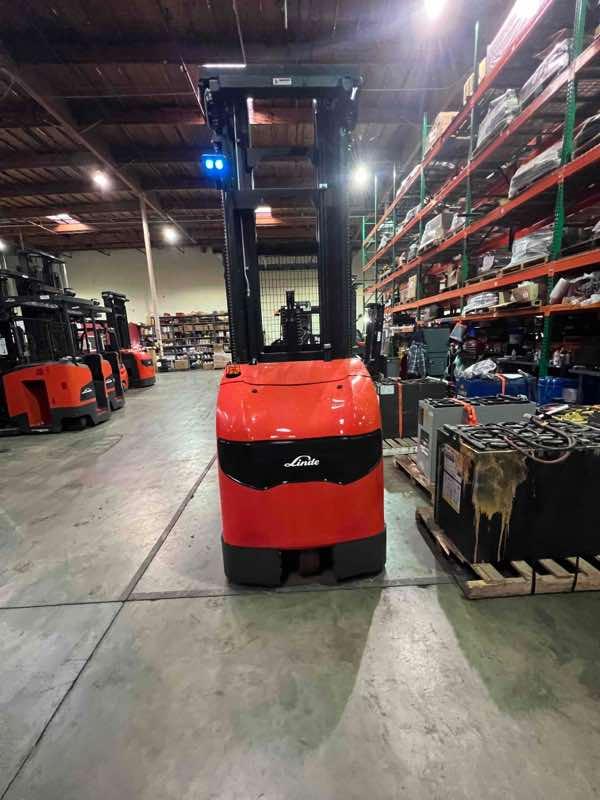 LINDE V15P_1355 Electric Order Picker forklift, 3000 capacity, 295 lift height. Serial A11355L00029, Year 2022.