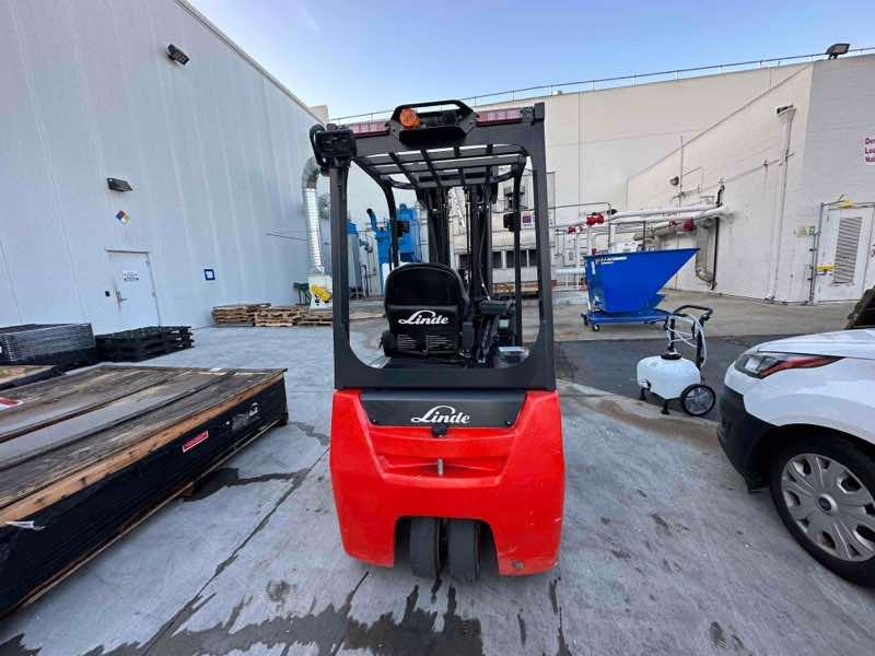 Used 2022 LINDE E20_346-20 Forklift – Electric Sit Down 3 Wheel, 4000 lb Capacity, 89” Mast, 490 Hours – $44500.00 – Anaheim  – View 3