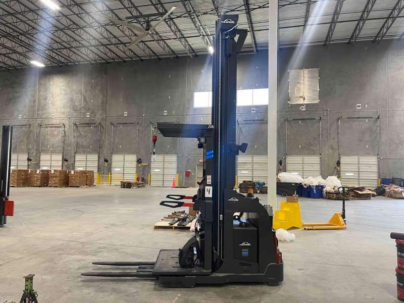 Used 2021 LINDE V15P_1355-WG Forklift – Electric Order Picker, 3000 lb Capacity, 155” Mast, 2317 Hours – $54500.00 – Anaheim  – View 3