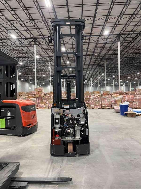 Used 2023 LINDE V15P_5215-WG Forklift – Electric Order Picker, 3000 lb Capacity, 155” Mast, 2893 Hours – $59500.00 – Anaheim  – View 2