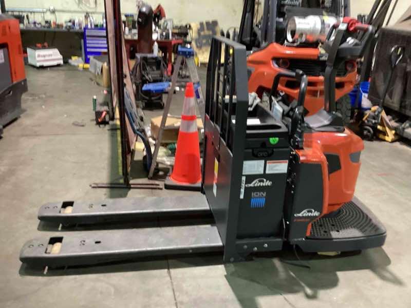 Used 2023 LINDE EWR30_1101-02-27X48 Forklift – Rider Jack, 6000 lb Capacity, 3” Mast, 931 Hours – $23225.00 – Anaheim  – View 1