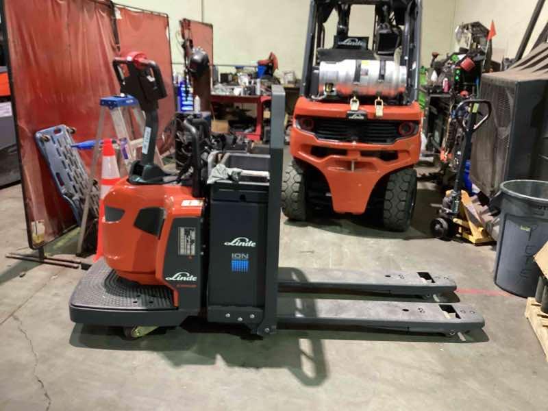 Used 2023 LINDE EWR30_1101-02-27X48 Forklift – Rider Jack, 6000 lb Capacity, 3” Mast, 931 Hours – $23225.00 – Anaheim  – View 4