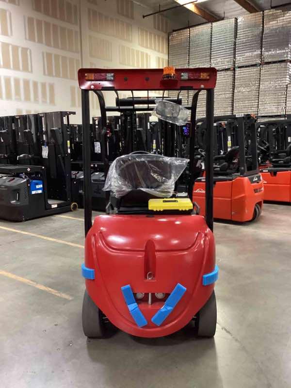 Used 2023 BIG JOE LXE-50_80V Forklift – Electric Sit Down 4 Wheel, 5000 lb Capacity, 83” Mast, 773 Hours – $45400.00 – Phoenix  – View 3