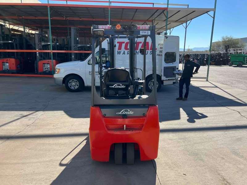 Linde E18_346-20 Electric Sit Down 3 Wheel, photo 3 of 4