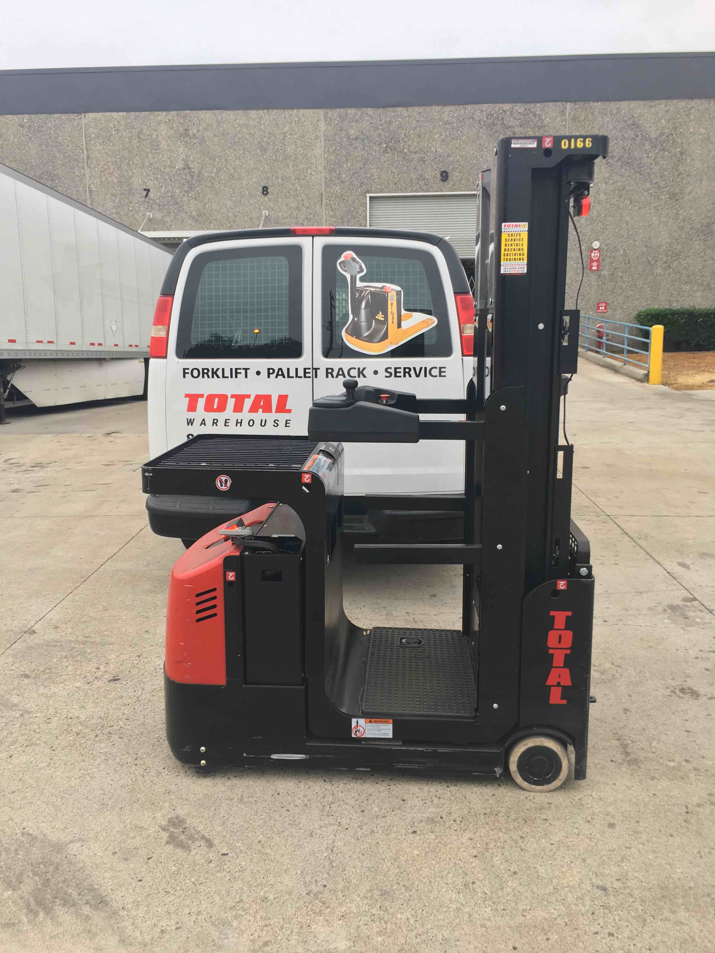 Used 2018 BIG JOE J1T-162-SP Forklift – Task Support Vehicle, 1000 lb Capacity, 83” Mast, 819 Hours – $14500.00 – Phoenix  – View 3