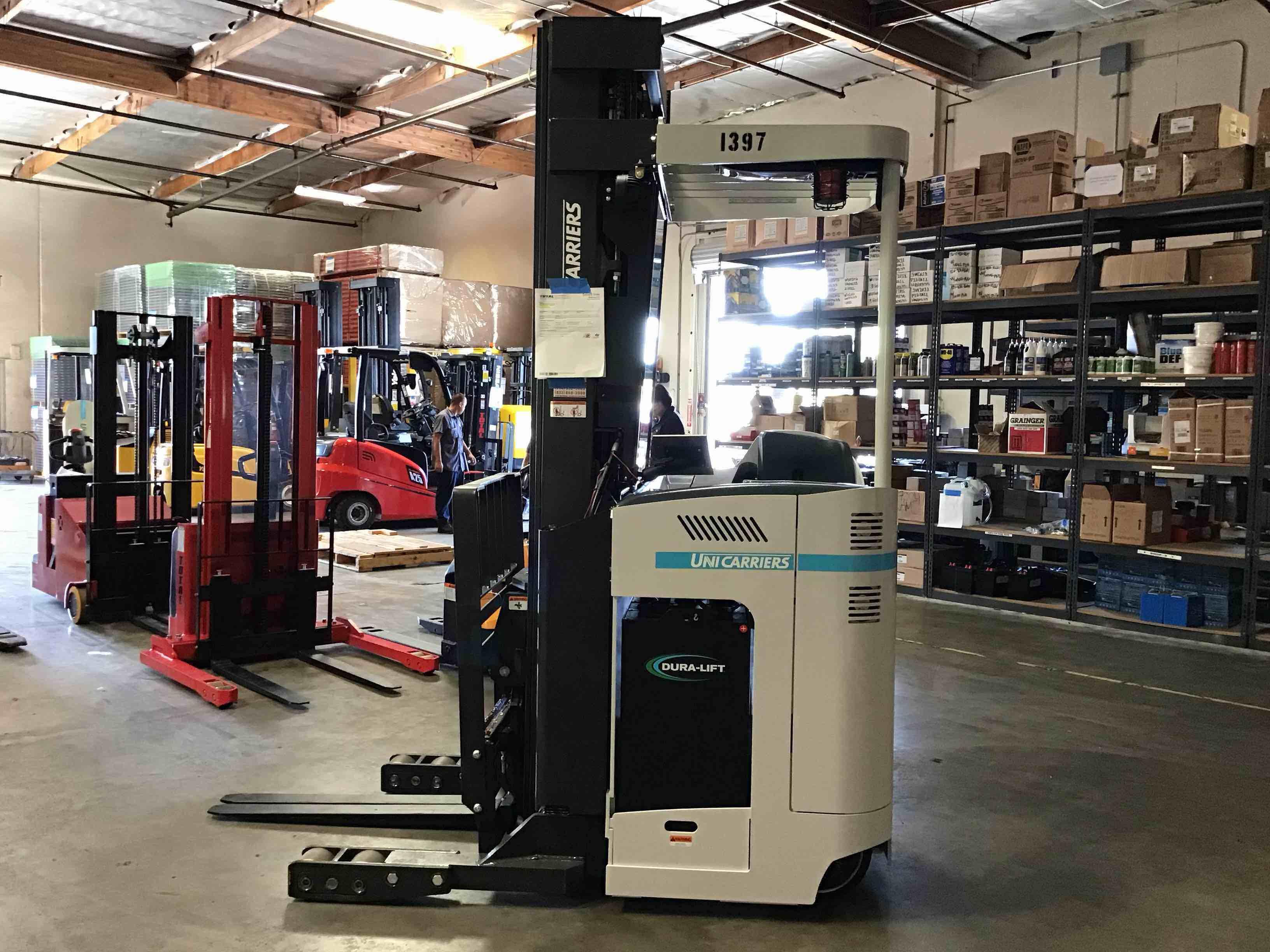 Used 2019 NISSAN SRX35N Forklift – Stand Up Reach, 3500 lb Capacity, 107” Mast, 2590 Hours – $32500.00 – Hawaii, Waipahu  – View 4