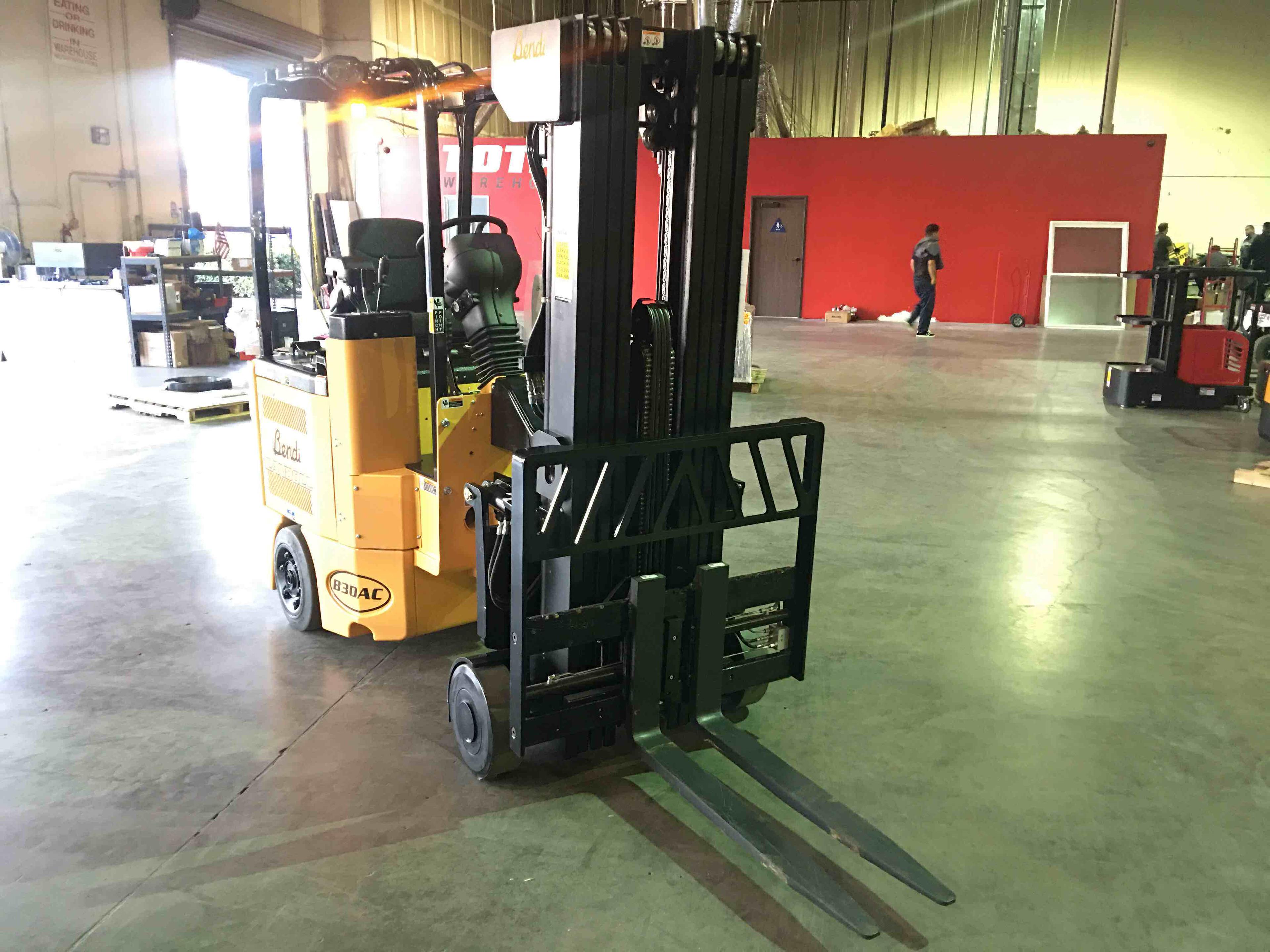 Used 2021 BENDI B30AC Forklift – VNA, 3000 lb Capacity, 89” Mast, 3446 Hours – $54225.00 – Anaheim  – View 2