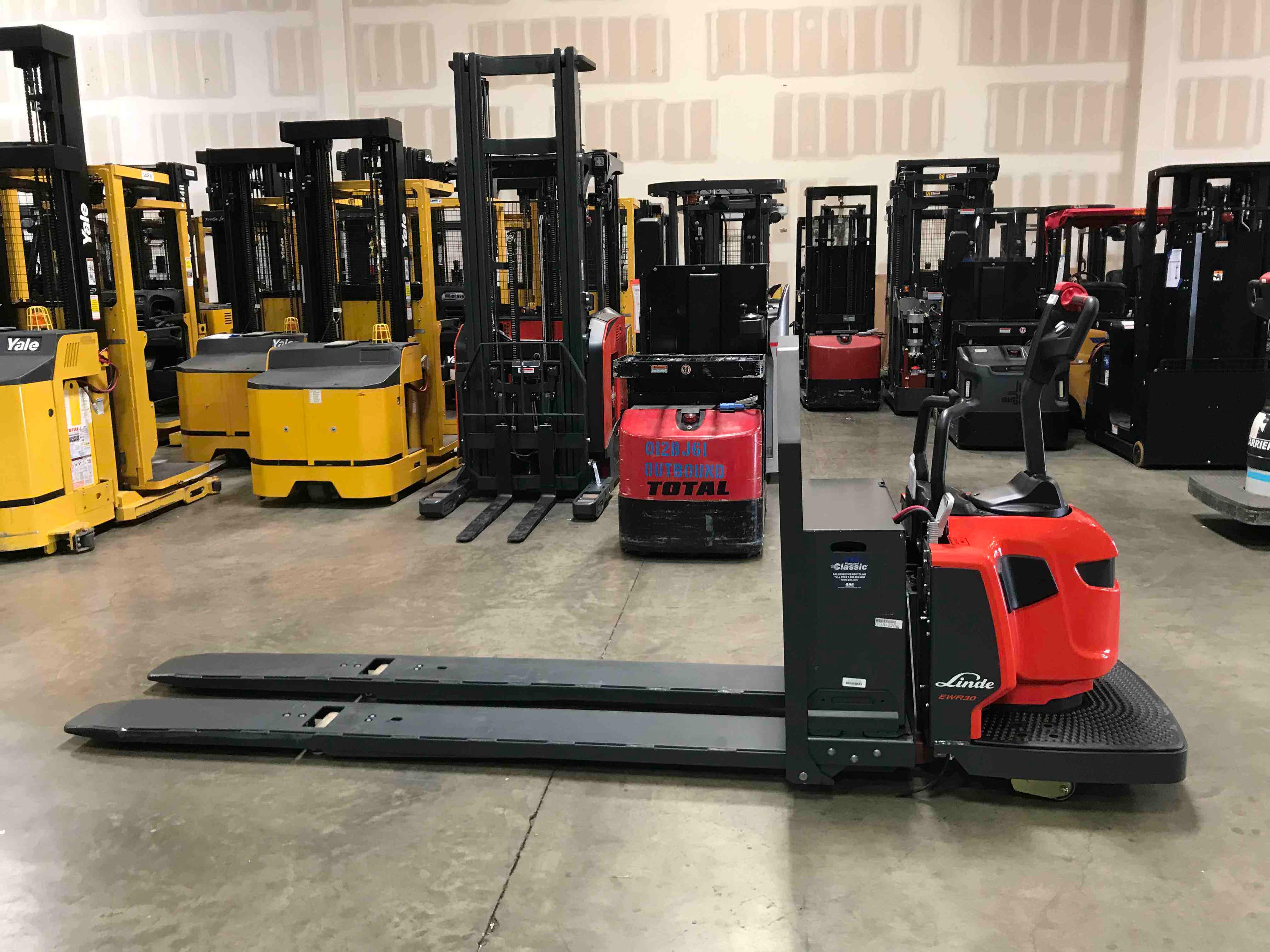 Main Image Used 2021 LINDE EWR30_1101-02-27X96-PS Forklift – Double Rider Jack, 6000 lb Capacity, 3” Mast, 995 Hours – $22850.00 – Anaheim – View 2