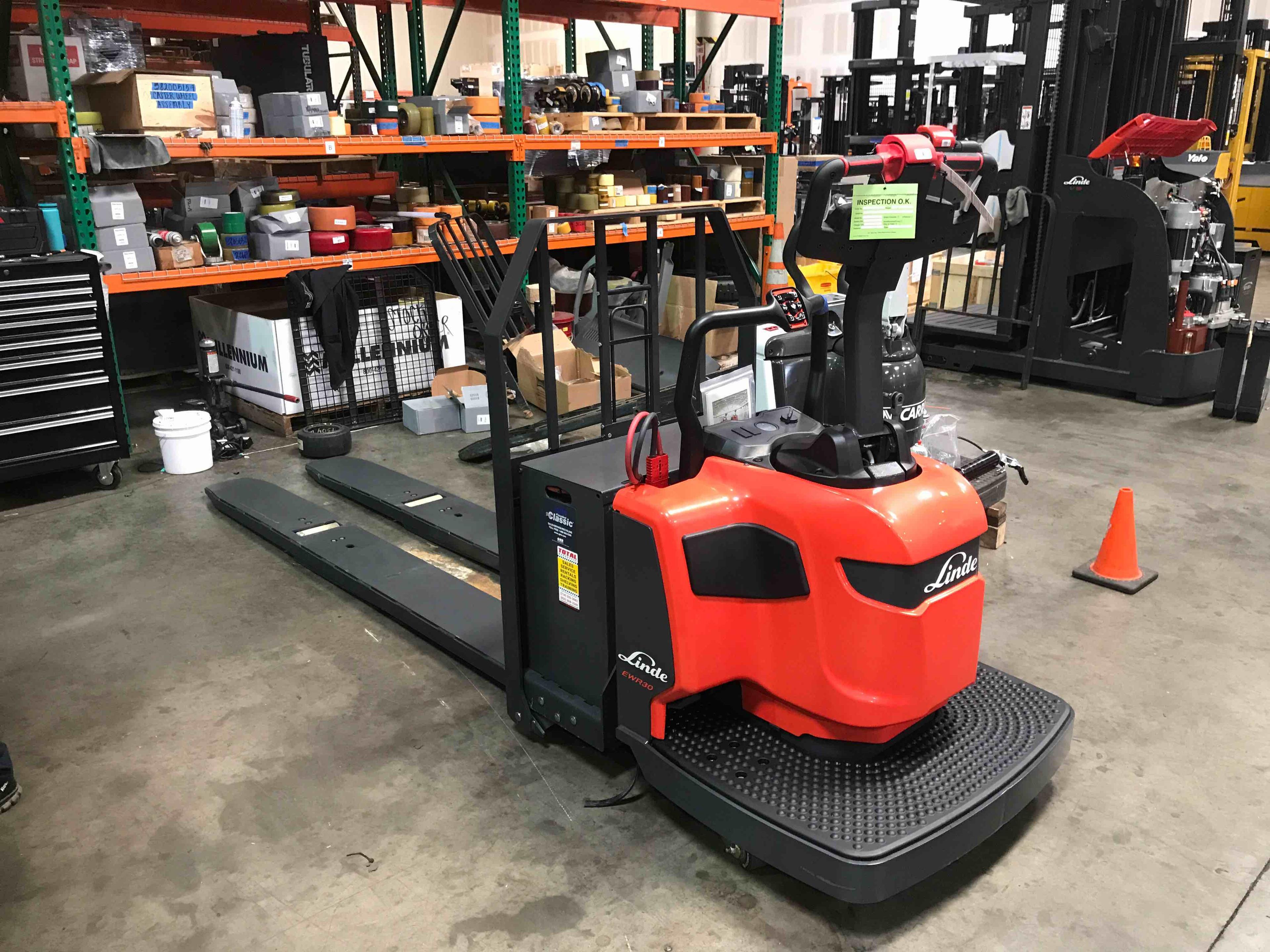 Main Image Used 2021 LINDE EWR30_1101-02-27X96 Forklift – Double Rider Jack, 6000 lb Capacity, 3” Mast, 1663 Hours – $9800.00 – Anaheim – View 2