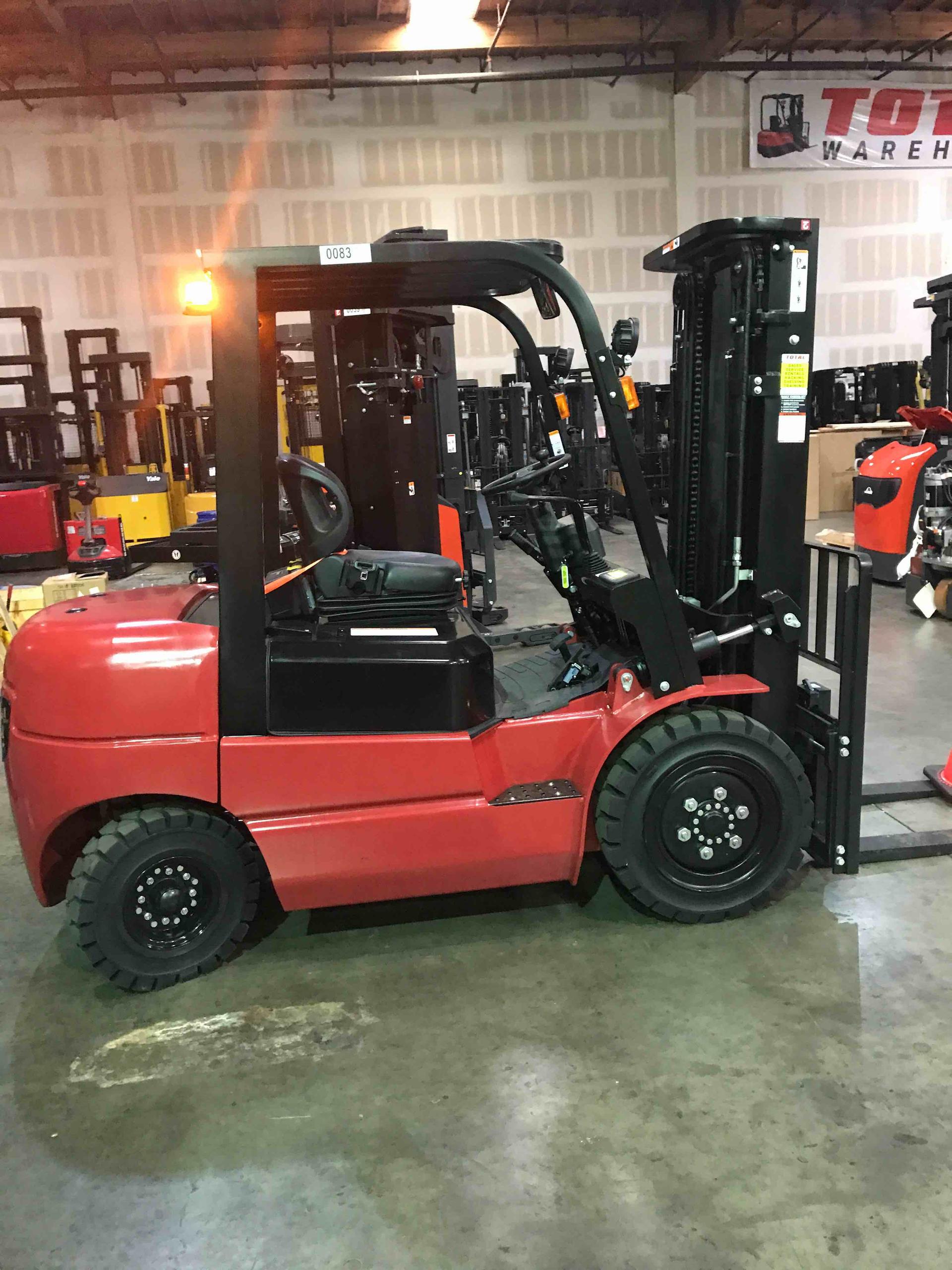 Main Image Big Joe LPE-60_80V Lithium Electric Pneumatic, photo 3 of 4