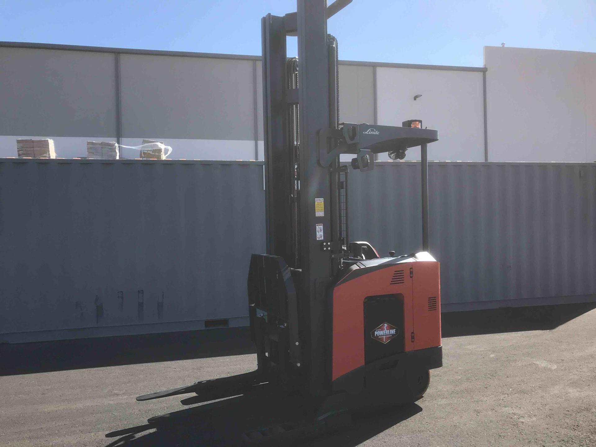 Main Image Linde R22SX_5195 Stand Up Reach, photo 4 of 4