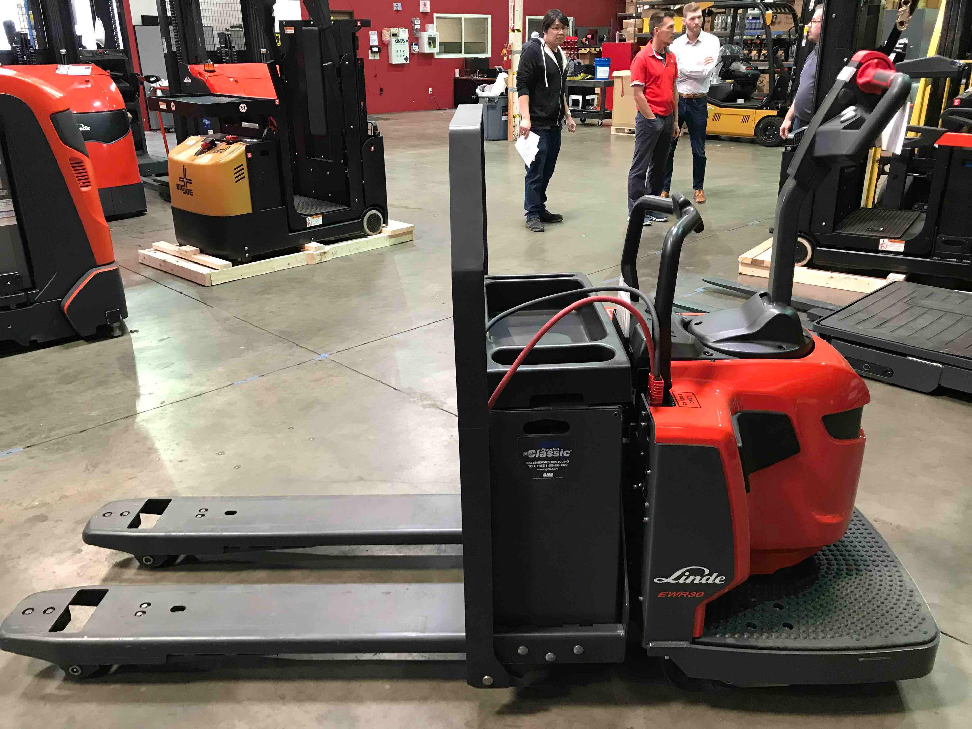 Main Image Used 2021 LINDE EWR30_1101-02-27X48 Forklift – Rider Jack, 6000 lb Capacity, 3” Mast, 1000 Hours – $8800.00 – Anaheim – View 3
