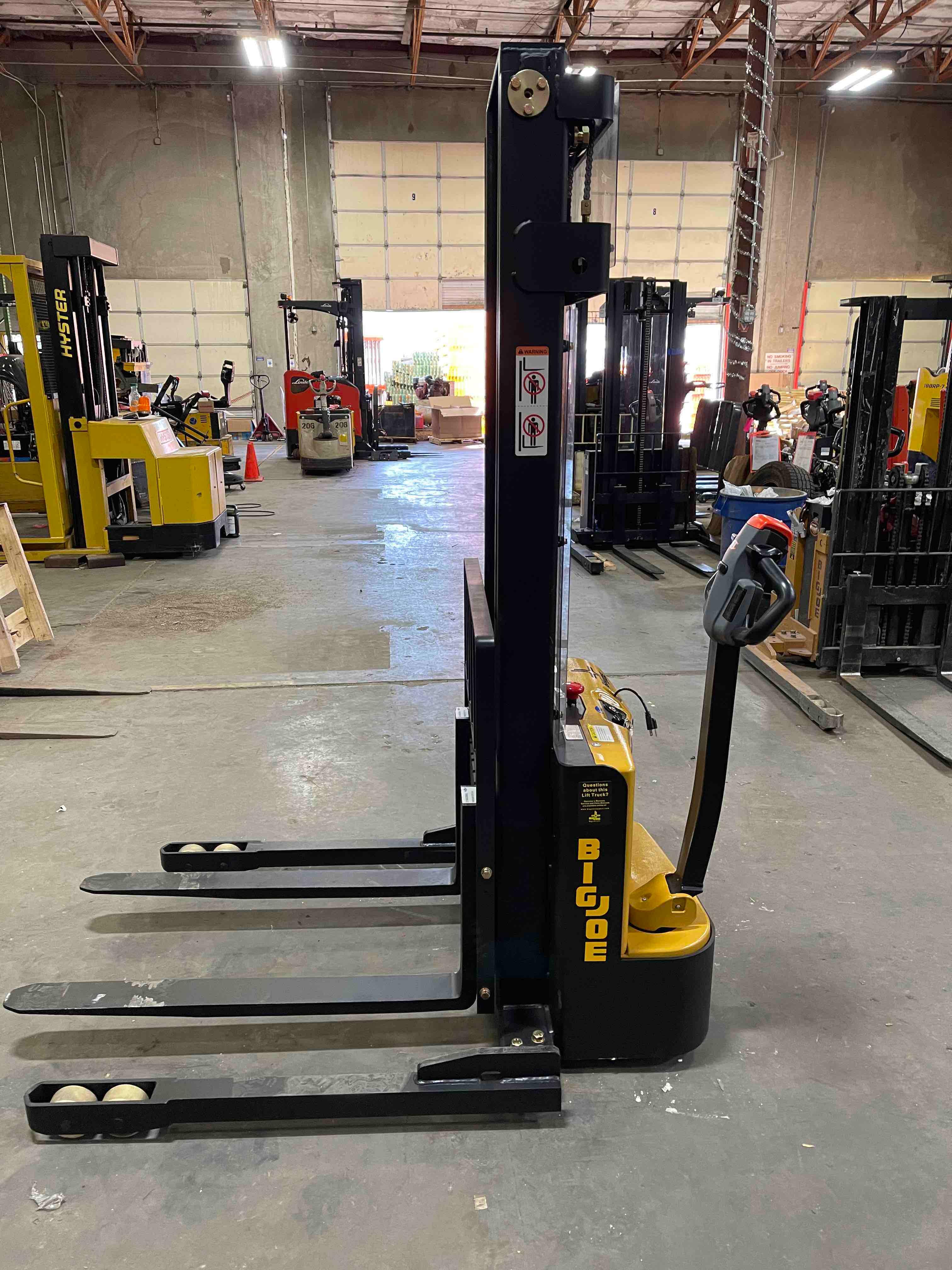Main Image Used 2021 BIG JOE S22-116 Forklift – Walkie Straddle Stacker, 2200 lb Capacity, 82” Mast, 1 Hours – $4800.00 – Phoenix – View 3