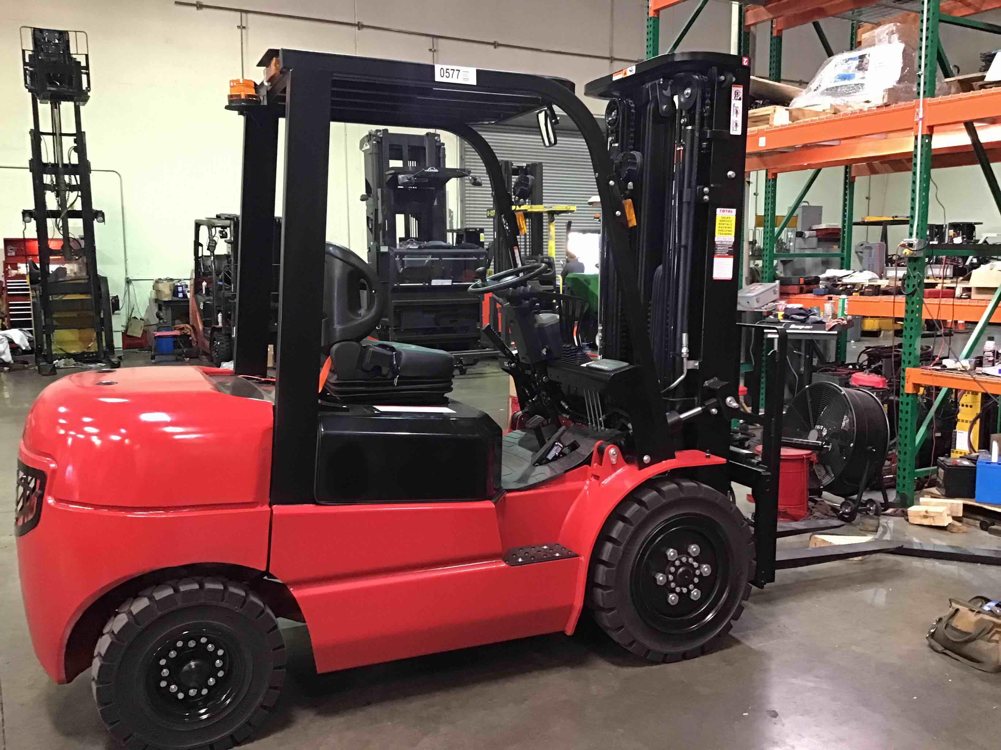 Main Image Used 2022 BIG JOE LPE-60_80V Forklift – Lithium Electric Pneumatic, 6000 lb Capacity, 89” Mast, 355 Hours – $44500.00 – Anaheim – View 4