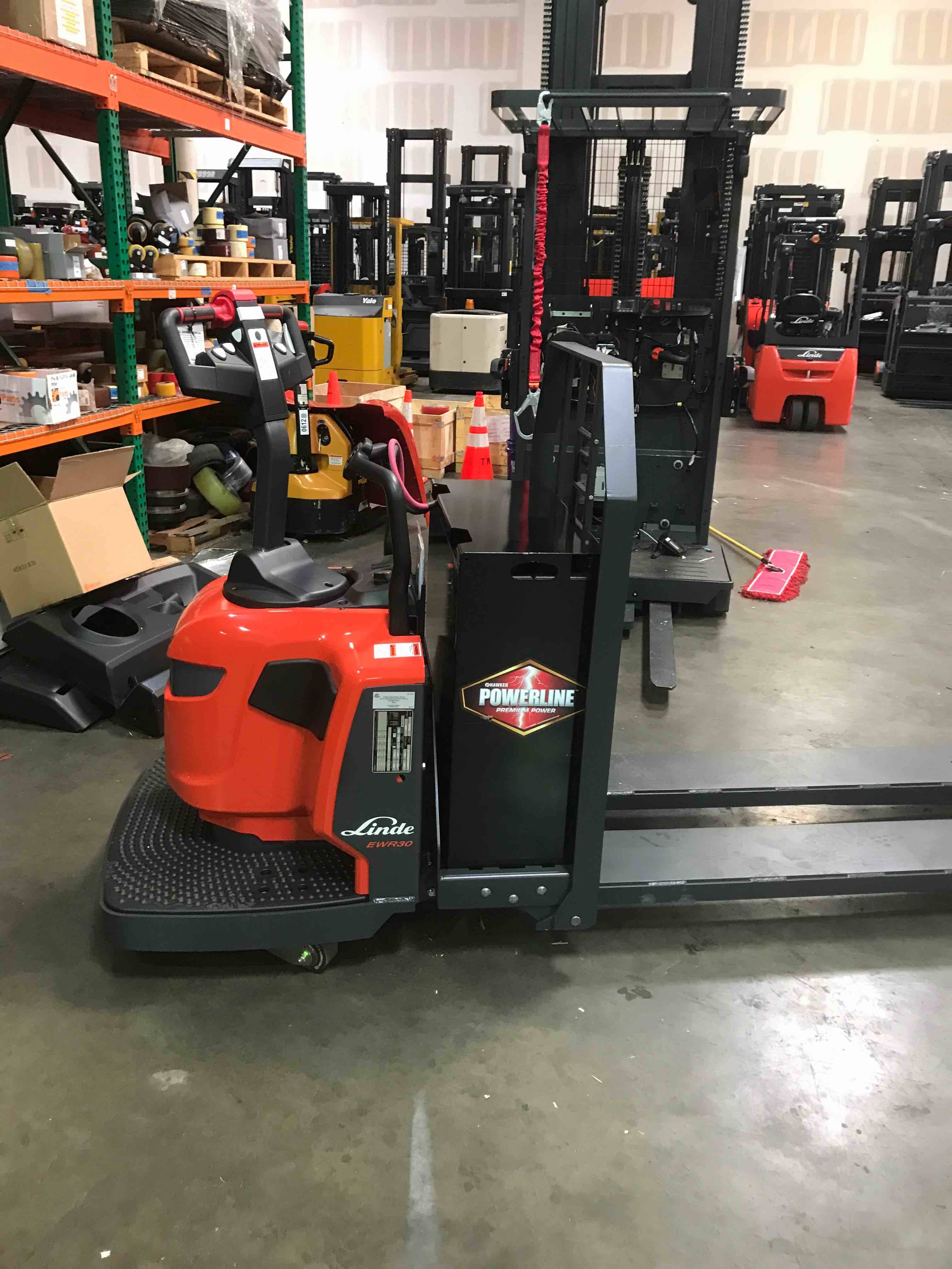 LINDE EWR30_1101-02-27X96 Double Rider Jack forklift, 6000 capacity, 7.75 lift height. Serial A11101Y00144, Year 2021.