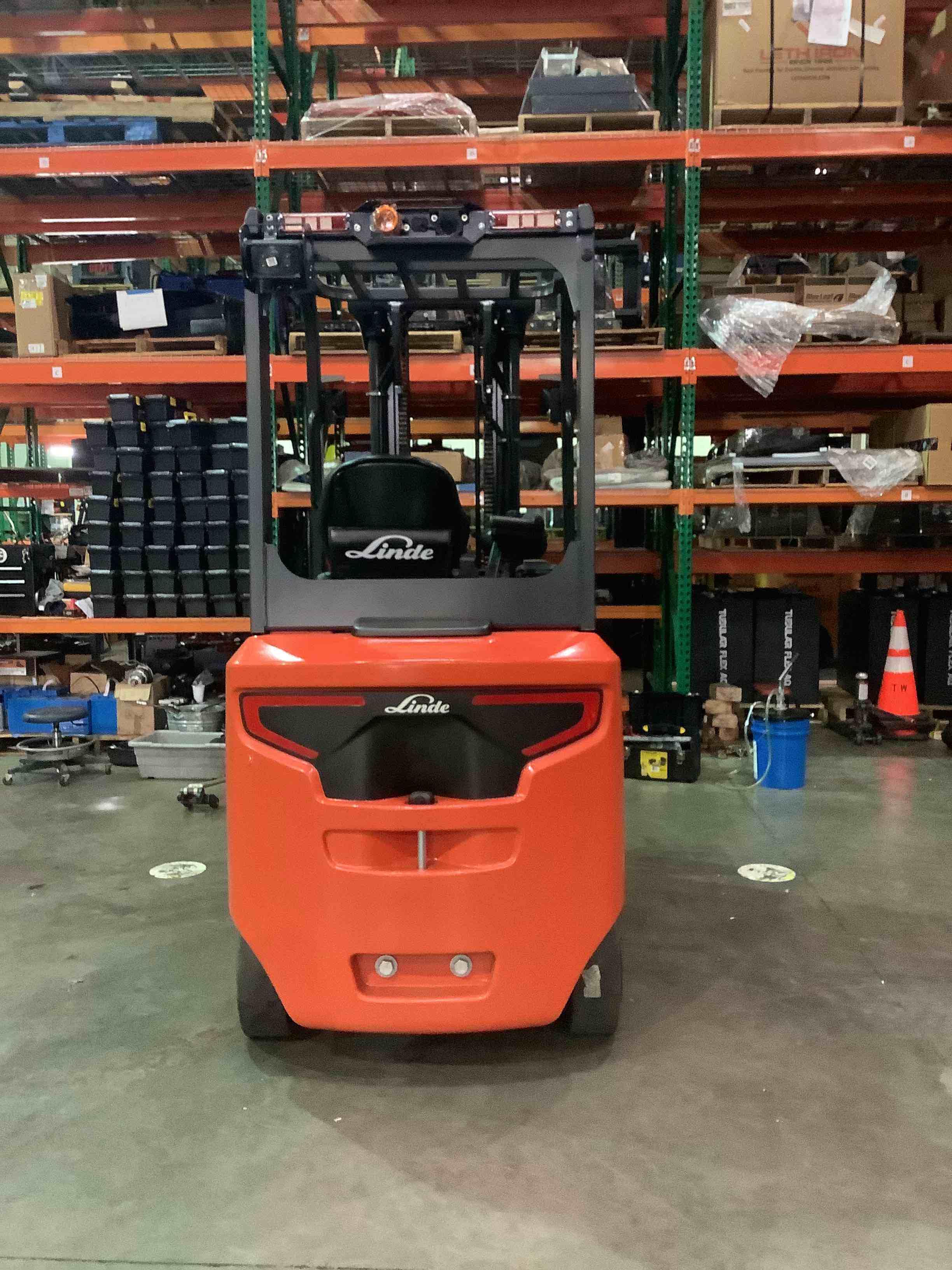 Main Image Used 2021 LINDE E25C_1347 Forklift – Electric Sit Down 4 Wheel, 5000 lb Capacity, 91” Mast, 1379 Hours – $39500.00 – Anaheim – View 4