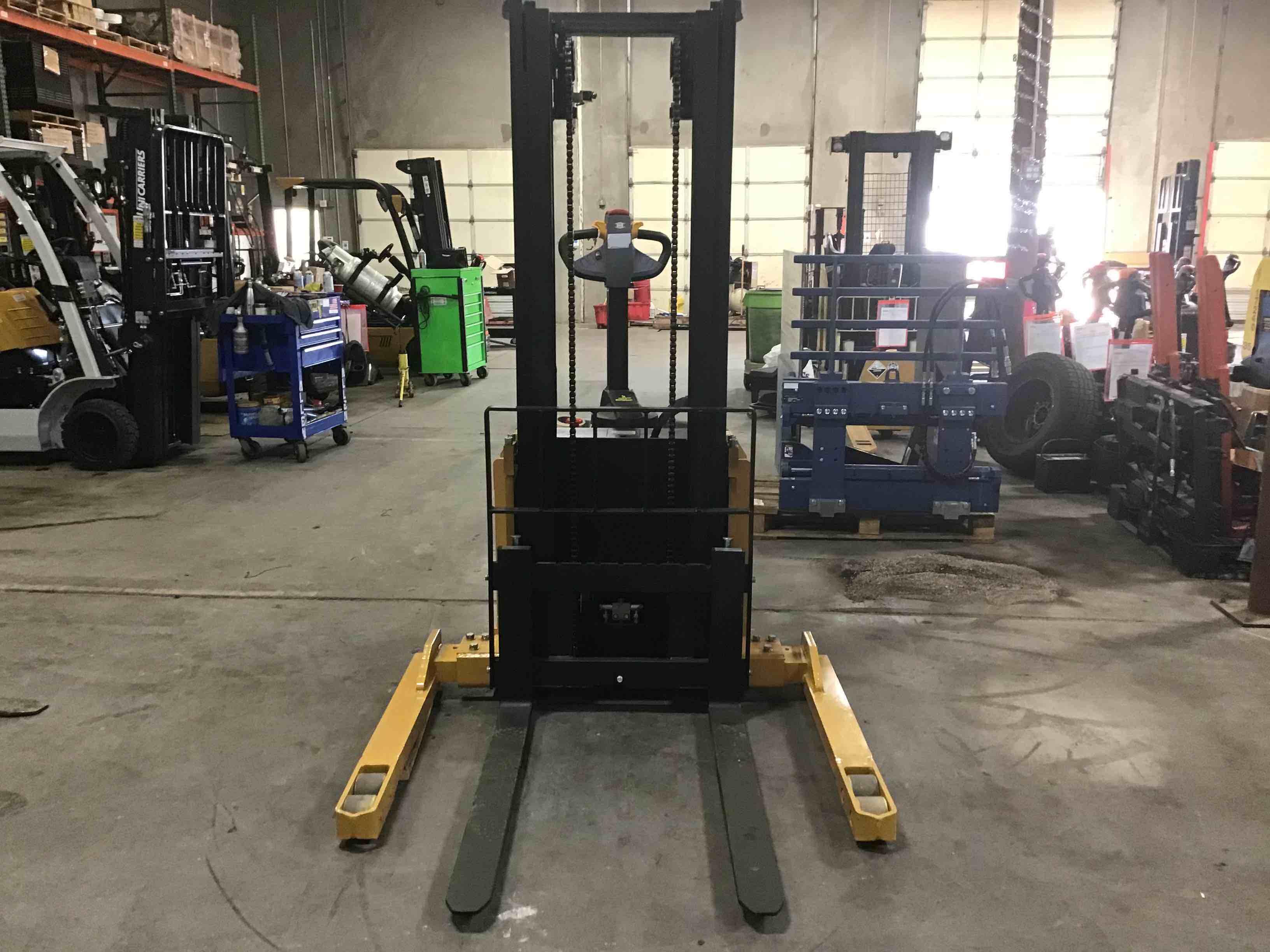 Main Image Used 2021 BIG JOE PDS-30-126 Forklift – Walkie Straddle Stacker, 3000 lb Capacity, 73” Mast, 556 Hours – $9600.00 – Phoenix – View 1