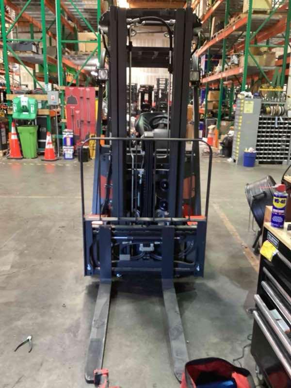 Main Image Used 2022 LINDE E18_346-20 Forklift – Electric Sit Down 3 Wheel, 3501 lb Capacity, 87” Mast, 396 Hours – $39709.05 – Anaheim – View 3