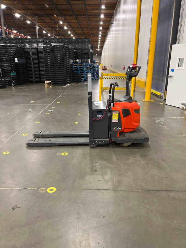 LINDE EWR30_1101-02-27X48 Rider Jack forklift, 6000 capacity, 7.75 lift height. Serial A11101Y00133, Year 2021.