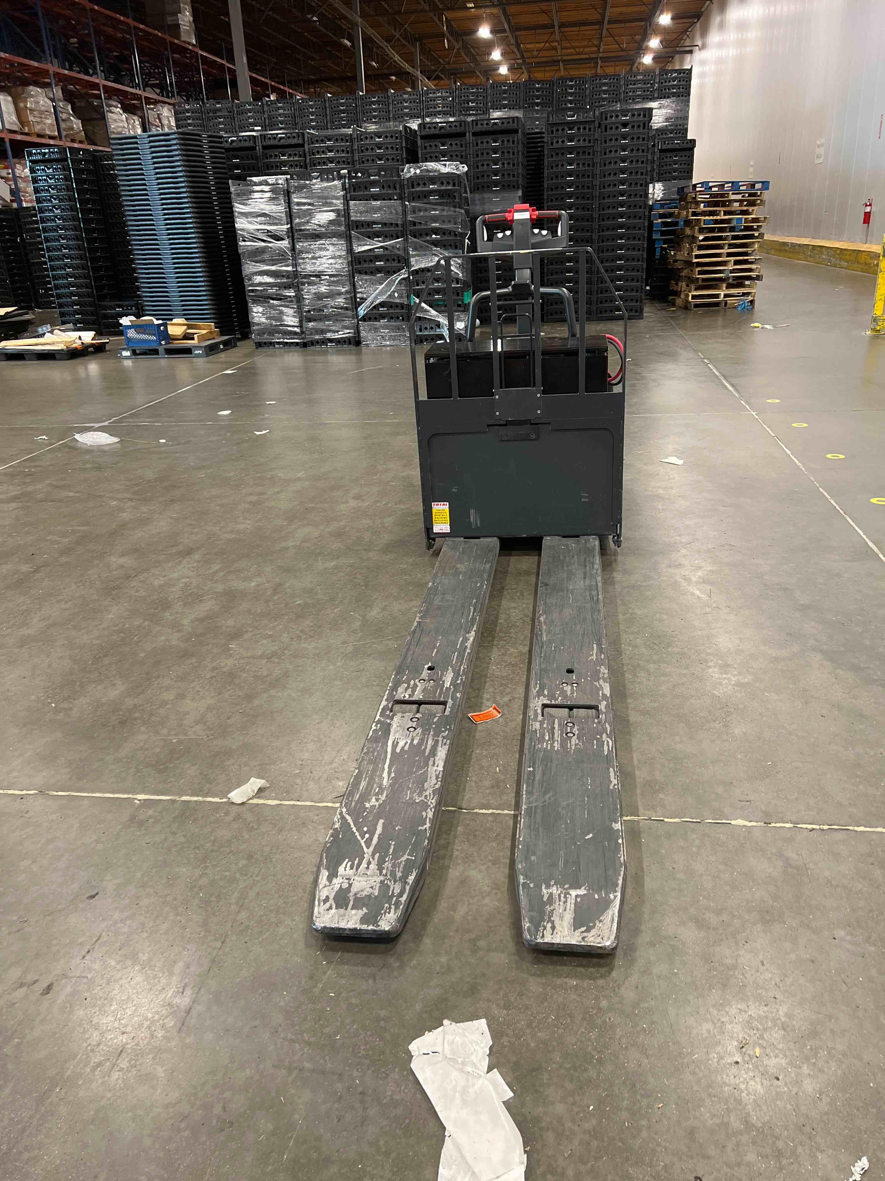 Main Image Used 2021 LINDE EWR30_1101-02-27X96 Forklift – Double Rider Jack, 6000 lb Capacity, 3” Mast, 1011.2 Hours – $13236.00 – Anaheim – View 4