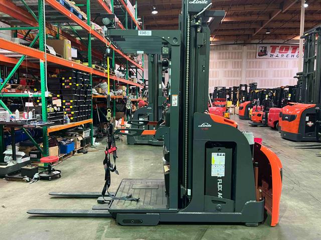 LINDE V15P_5215 Electric Order Picker forklift, 3000 capacity, 240 lift height. Serial C25215Y00345, Year 2021.