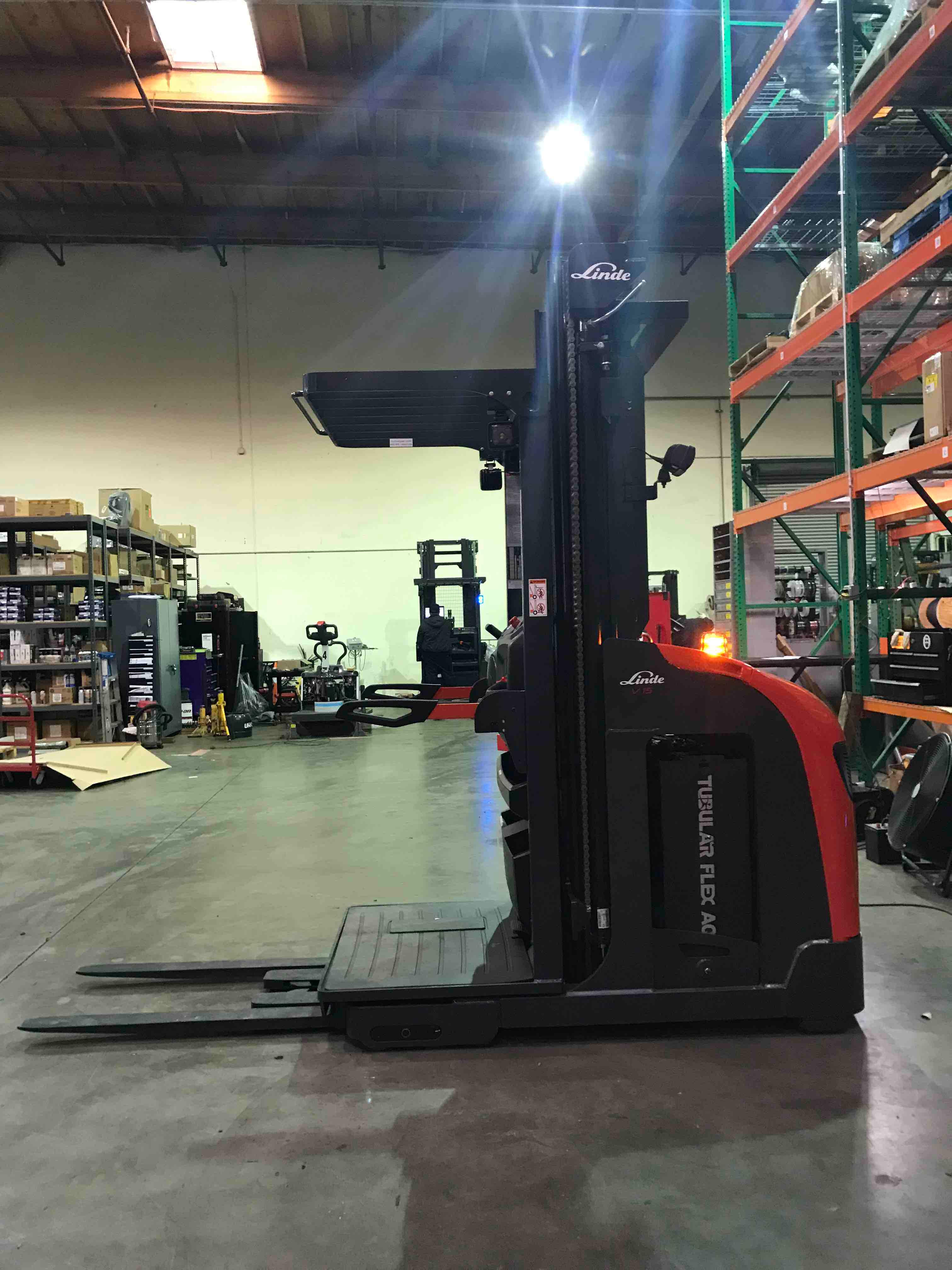 Main Image Used 2021 LINDE V15P_5215-WG Forklift – Electric Order Picker, 3000 lb Capacity, 107” Mast, 1398.8 Hours – $44500.00 – Anaheim – View 4