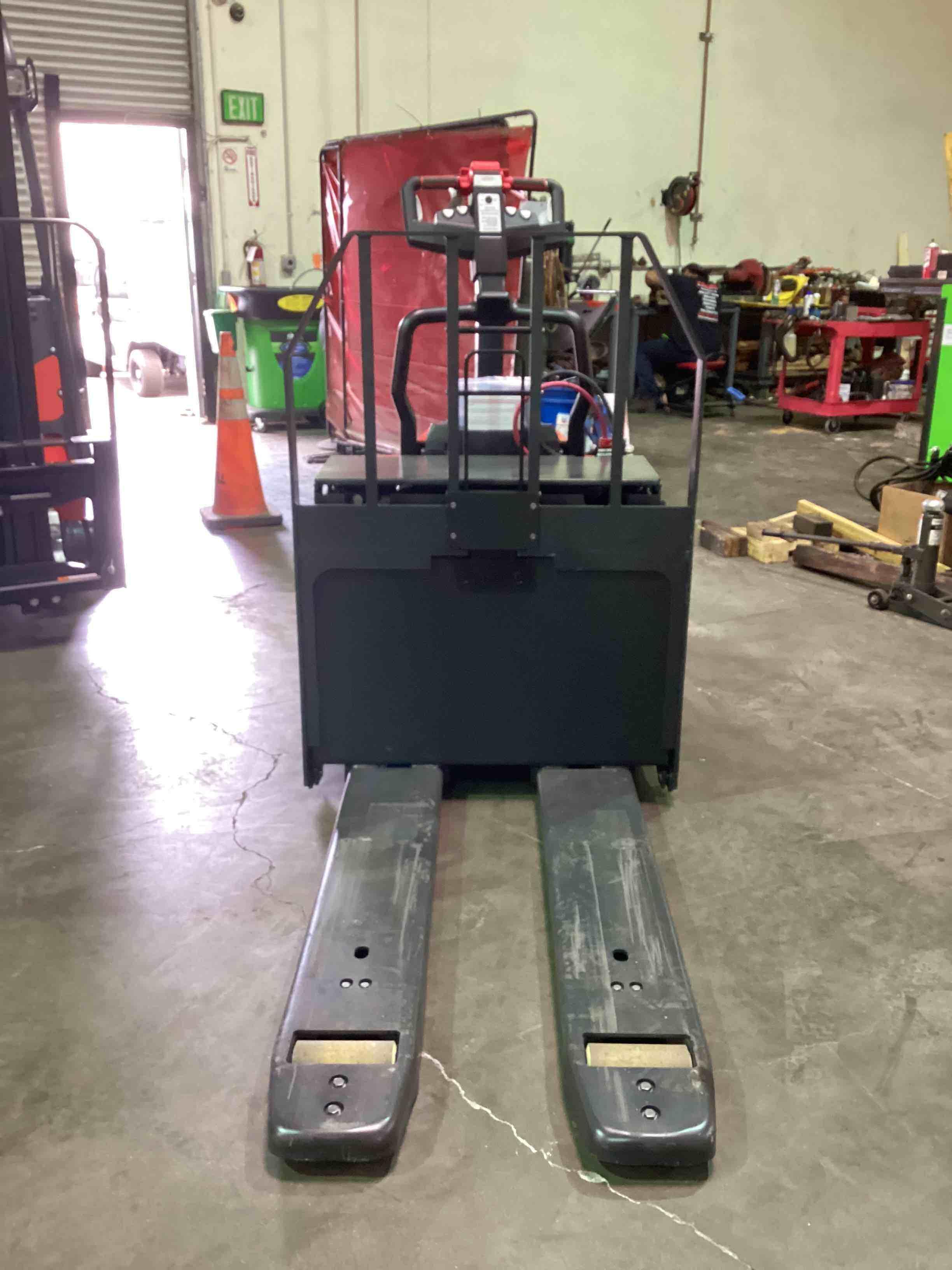 Main Image Used 2021 LINDE EWR30_1101-02-27X48-PS Forklift – Rider Jack, 6000 lb Capacity, 3” Mast, 1480.8 Hours – $7500.00 – Hawaii, Waipahu – View 3