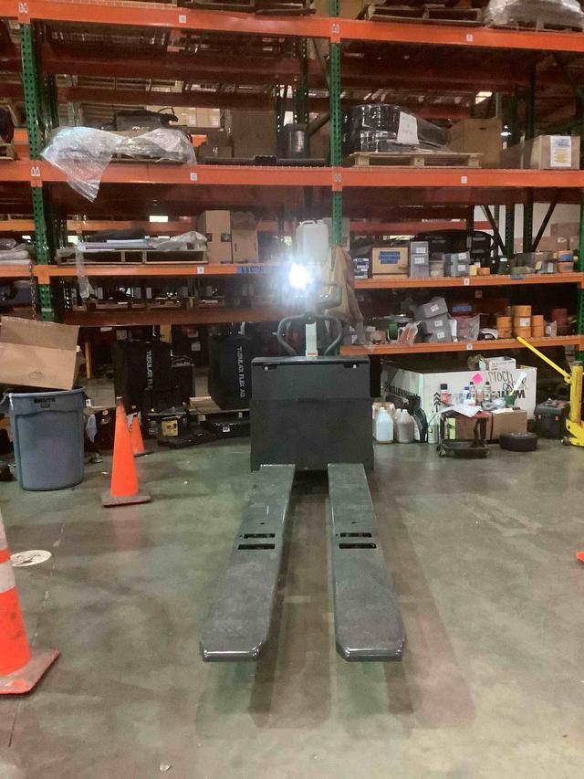 NISSAN RPX60B 27X96 Double Rider Jack forklift, 6000 capacity, 7.75 lift height. Serial 2W26-9325401, Year 2021.