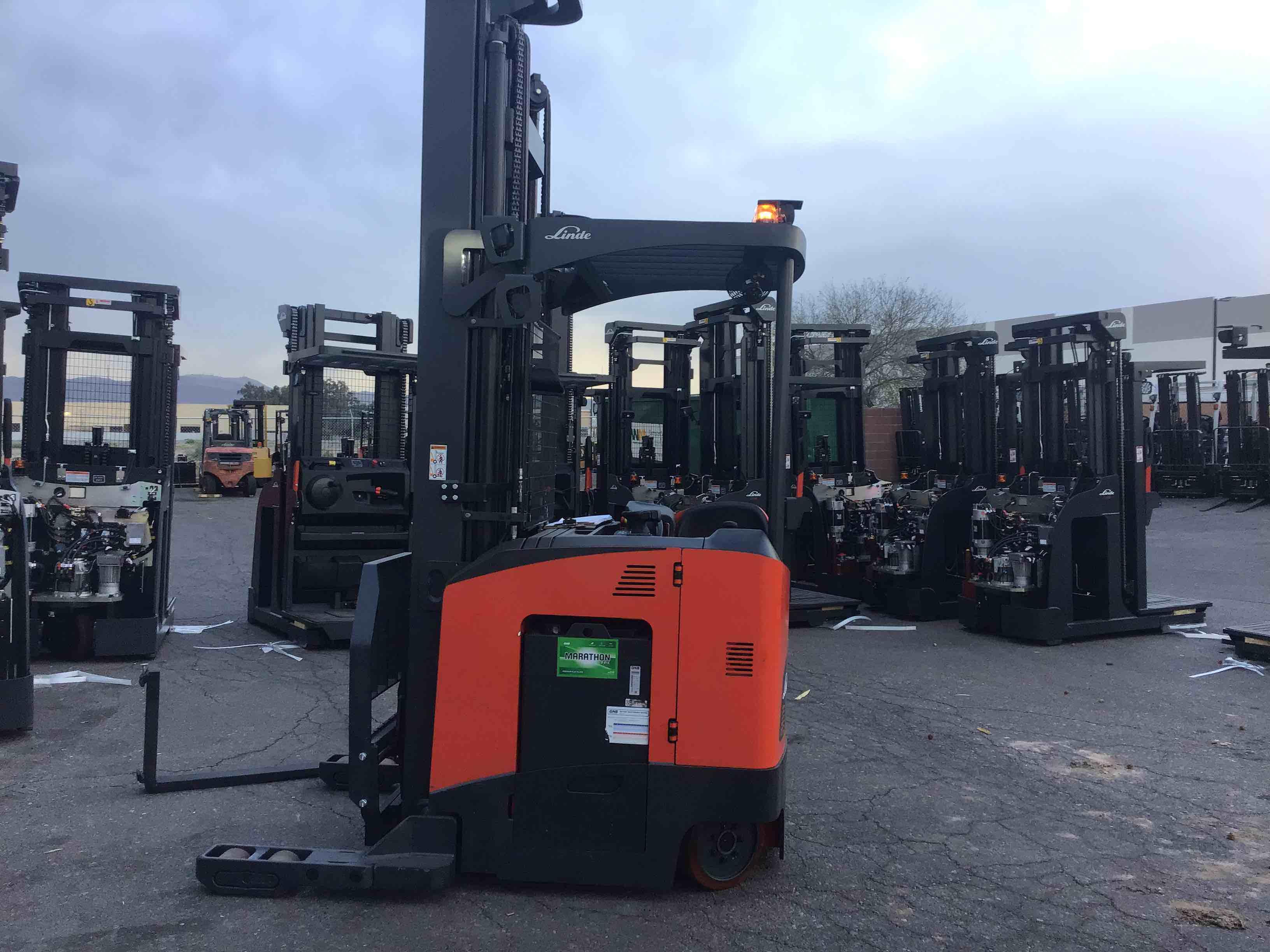 Main Image Used 2021 LINDE R22SX_5195 Forklift – Stand Up Reach, 4500 lb Capacity, 139” Mast, 3943 Hours – $34500.00 – Phoenix – View 4