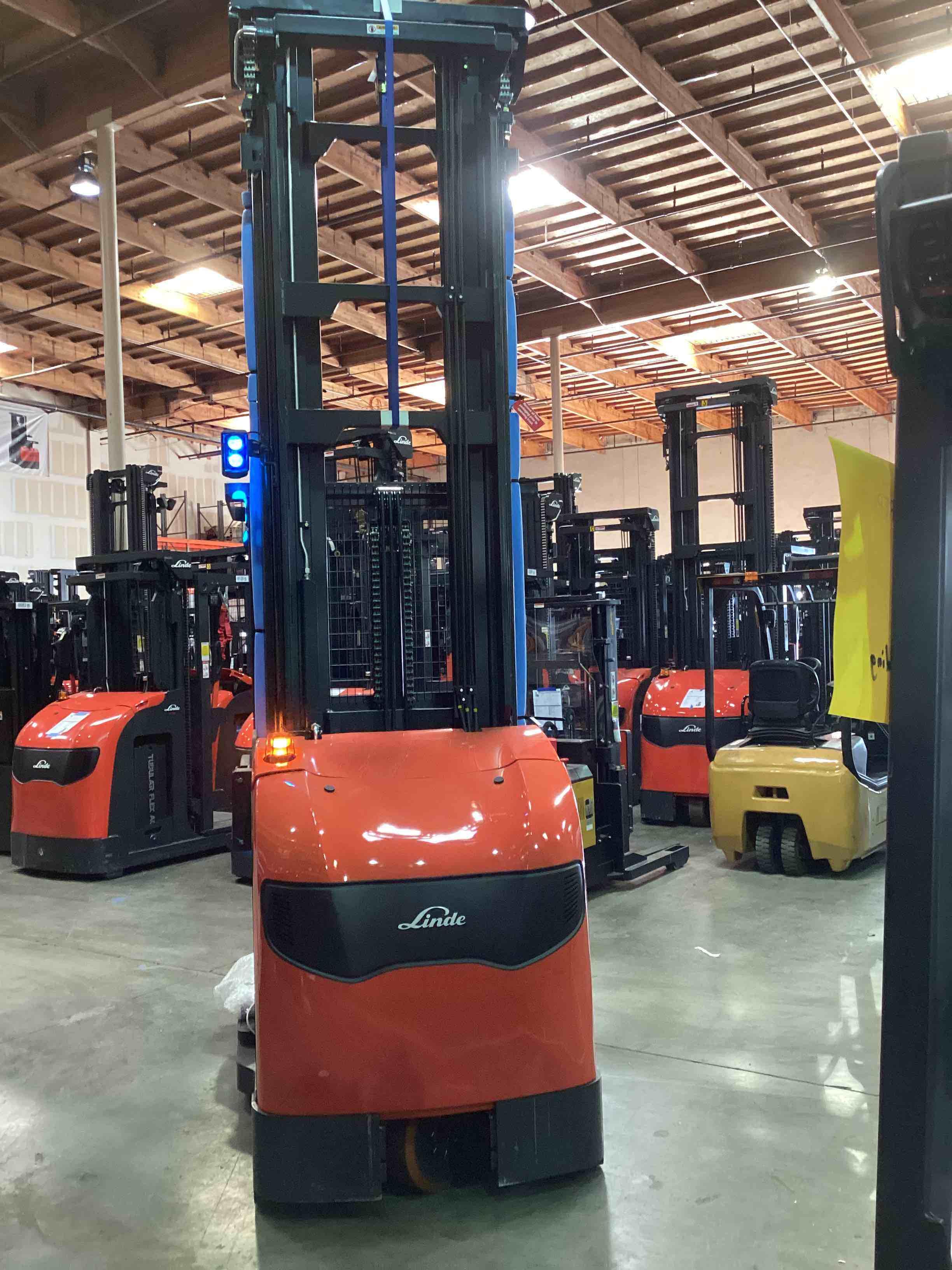 Main Image Used 2021 LINDE V15P_1355-WG Forklift – Electric Order Picker, 3000 lb Capacity, 155” Mast, 2535 Hours – $45850.00 – Anaheim – View 2