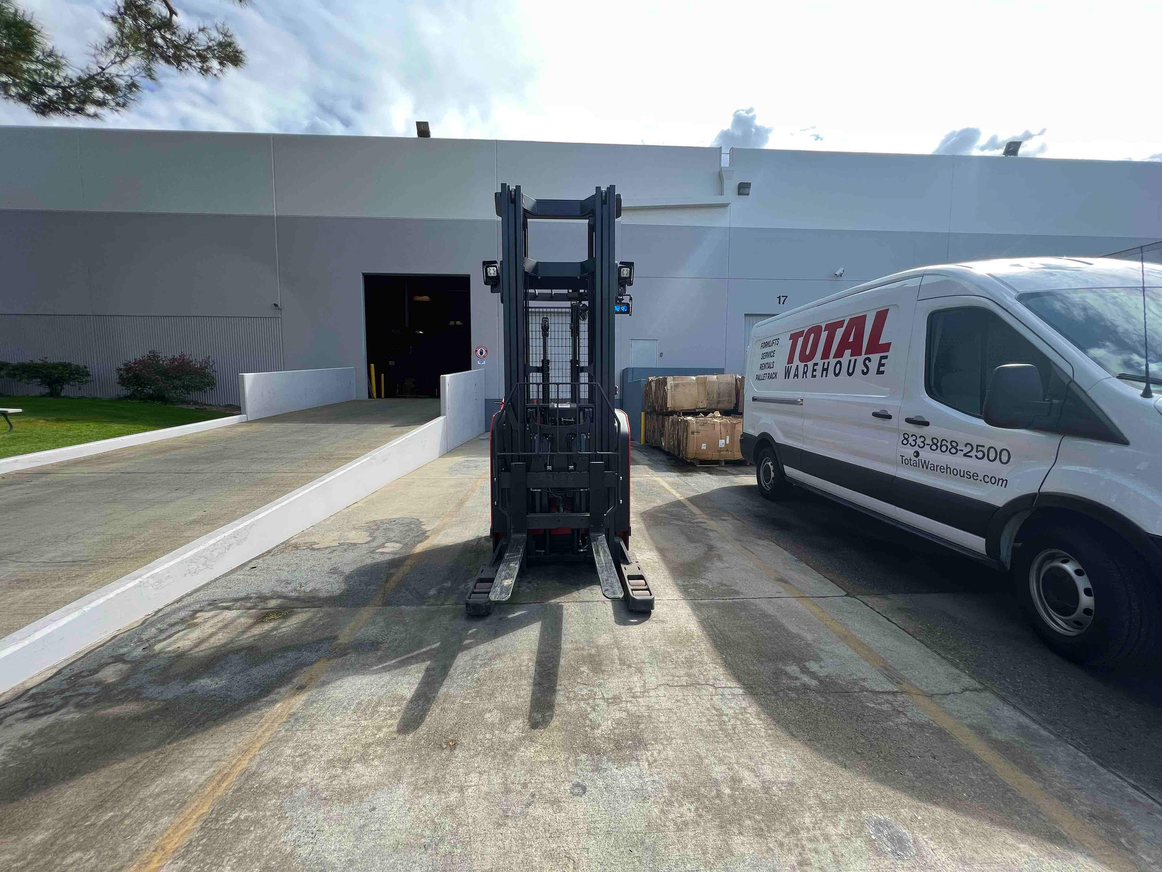 Main Image Used 2021 LINDE R17SX_5195 Forklift – Stand Up Reach, 3500 lb Capacity, 113” Mast, 498 Hours – $39500.00 – Phoenix – View 4