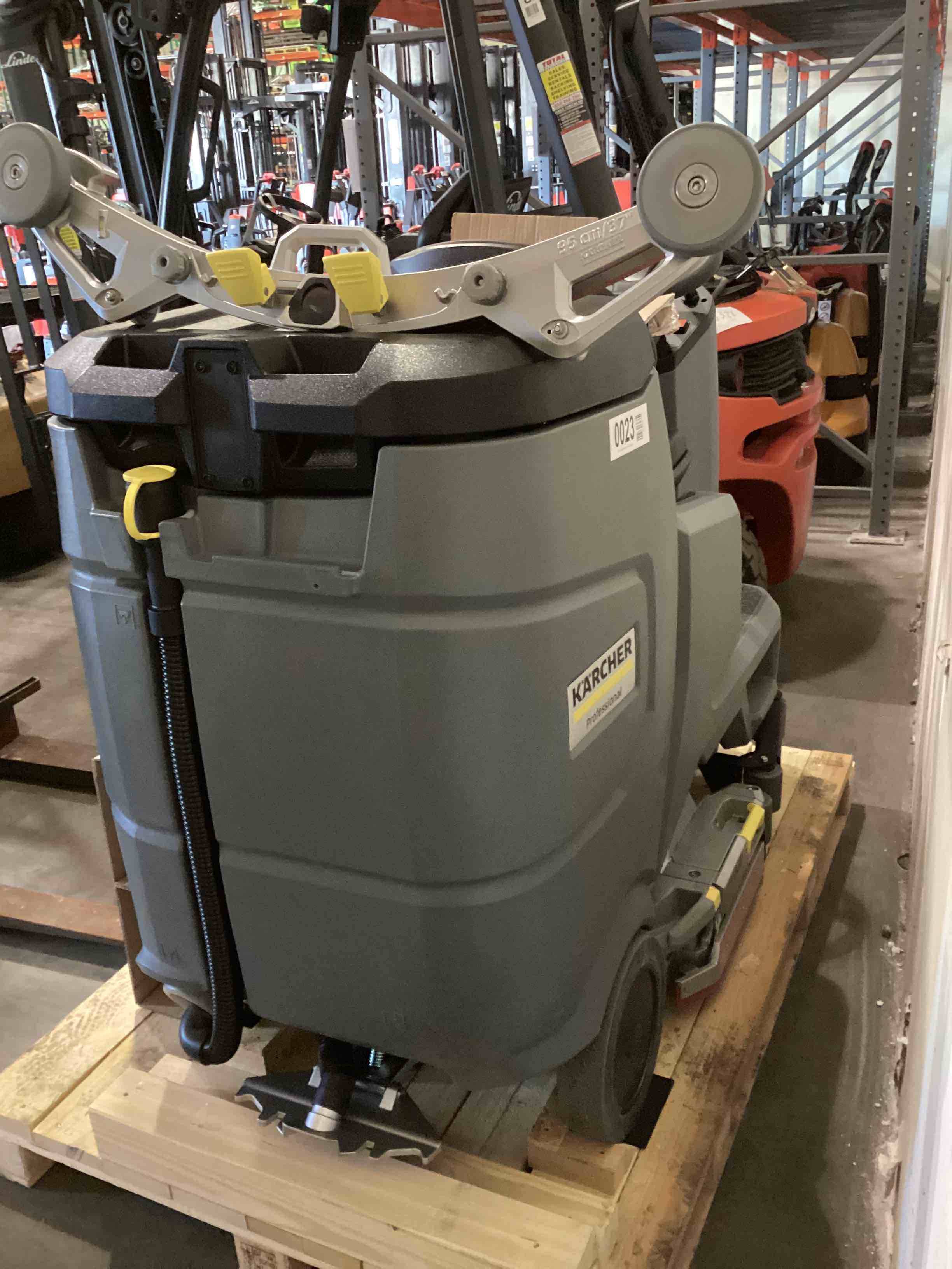 KARCHER B75/110R Scrub-Utility forklift, , 0 lift height. Serial 10023, Year 2022.