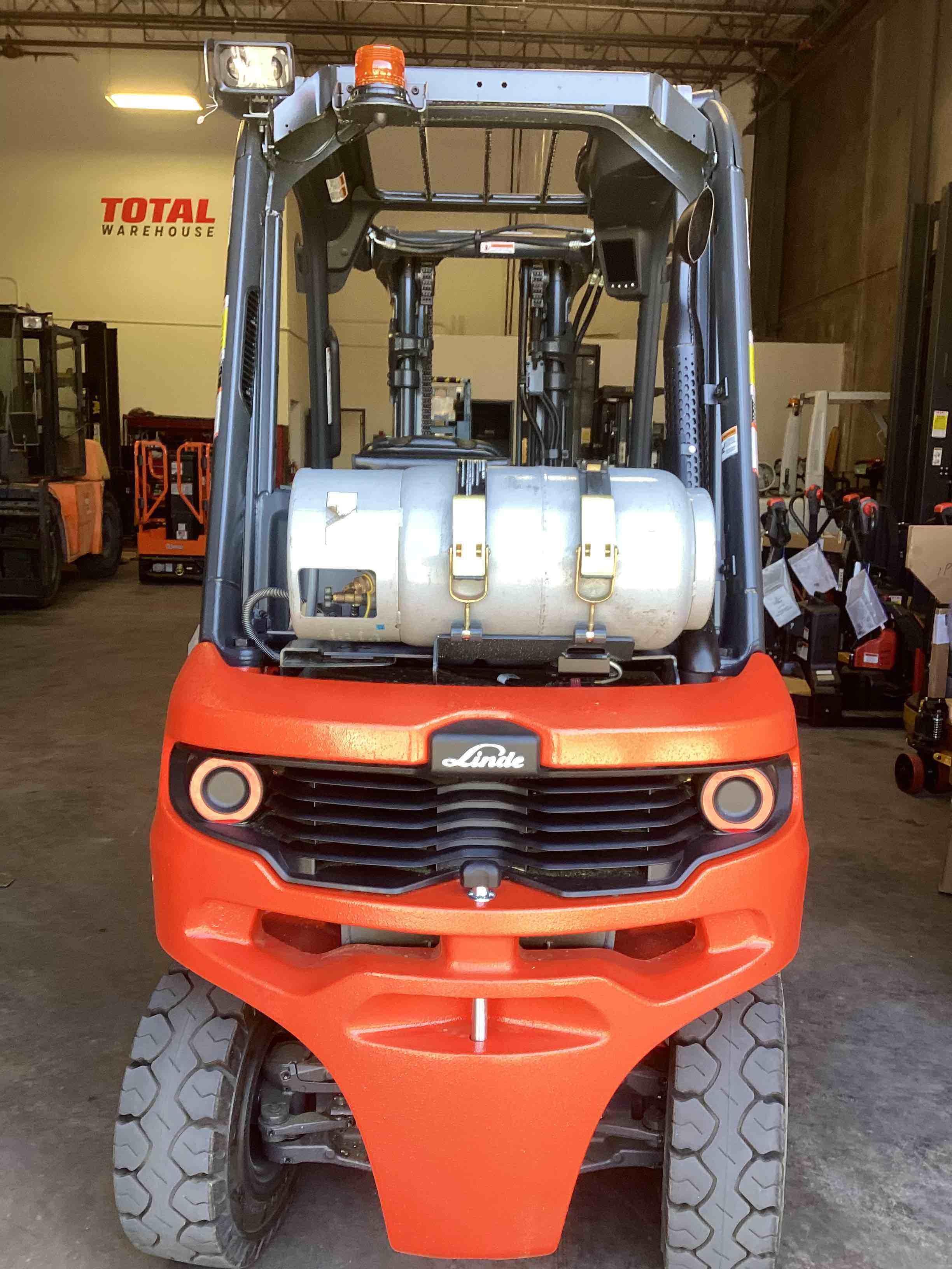 Main Image Used 2022 LINDE H25T_1202 Forklift – LPG Pneumatic, 5000 lb Capacity, 88” Mast, 853 Hours – $43500.00 – Salt Lake City – View 2