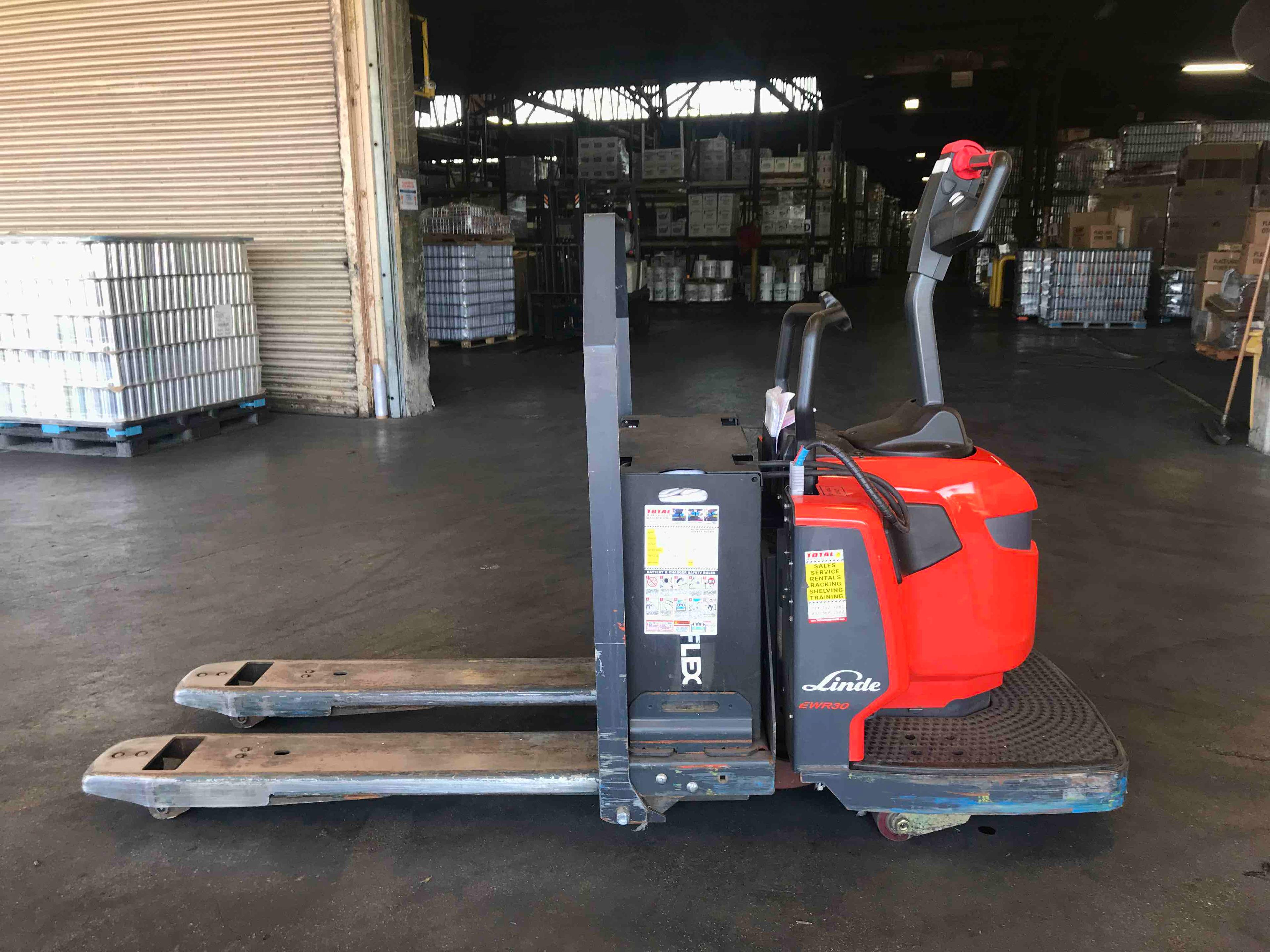 Main Image Used 2021 LINDE EWR30_1101-02-27X48 Forklift – Rider Jack, 6000 lb Capacity, 3” Mast, 2377.4 Hours – $8800.00 – Anaheim – View 3