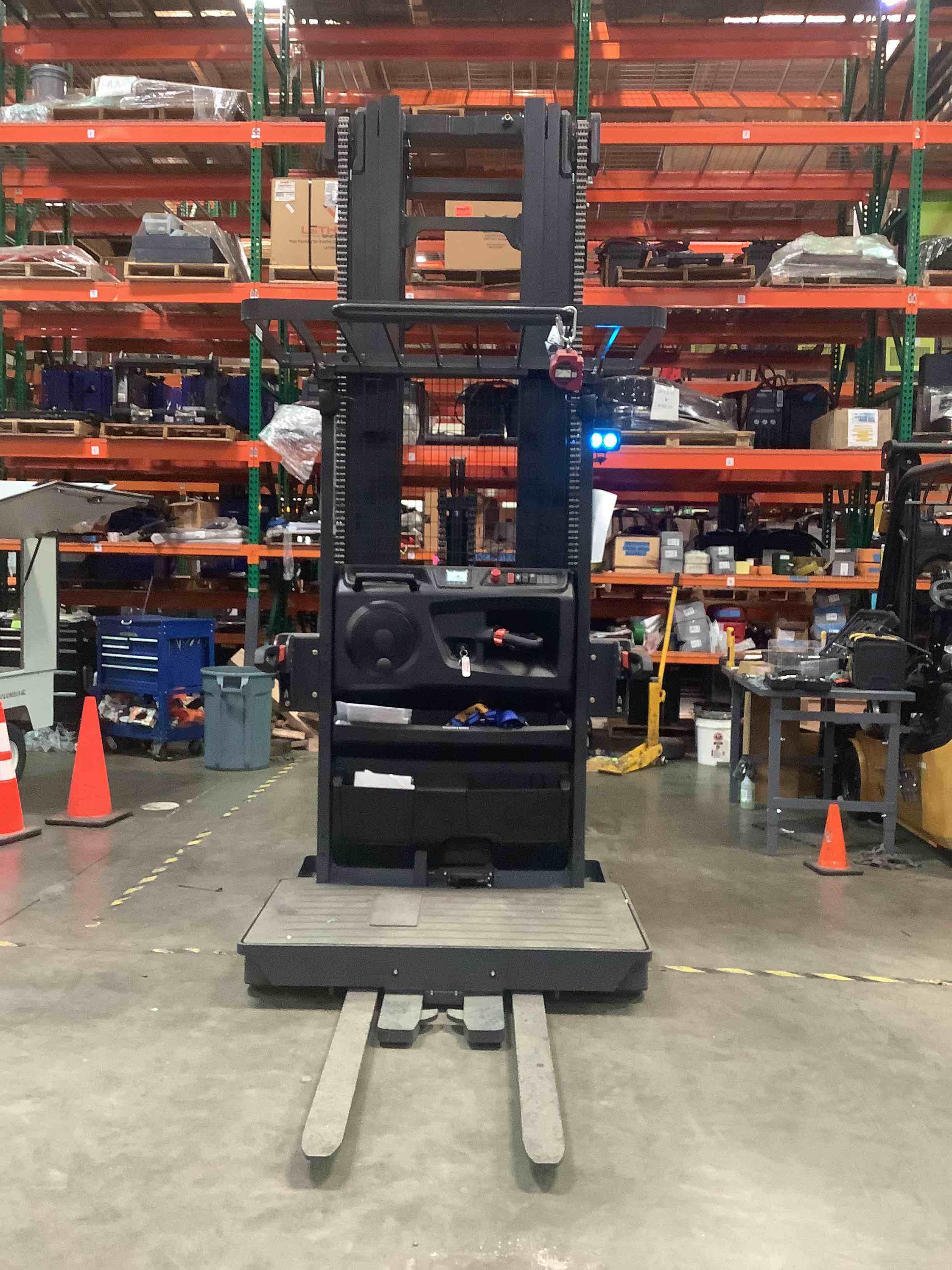 Main Image Used 2021 LINDE V15P_5215-WG Forklift – Electric Order Picker, 3000 lb Capacity, 128” Mast, 1210 Hours – $44500.00 – Anaheim – View 2