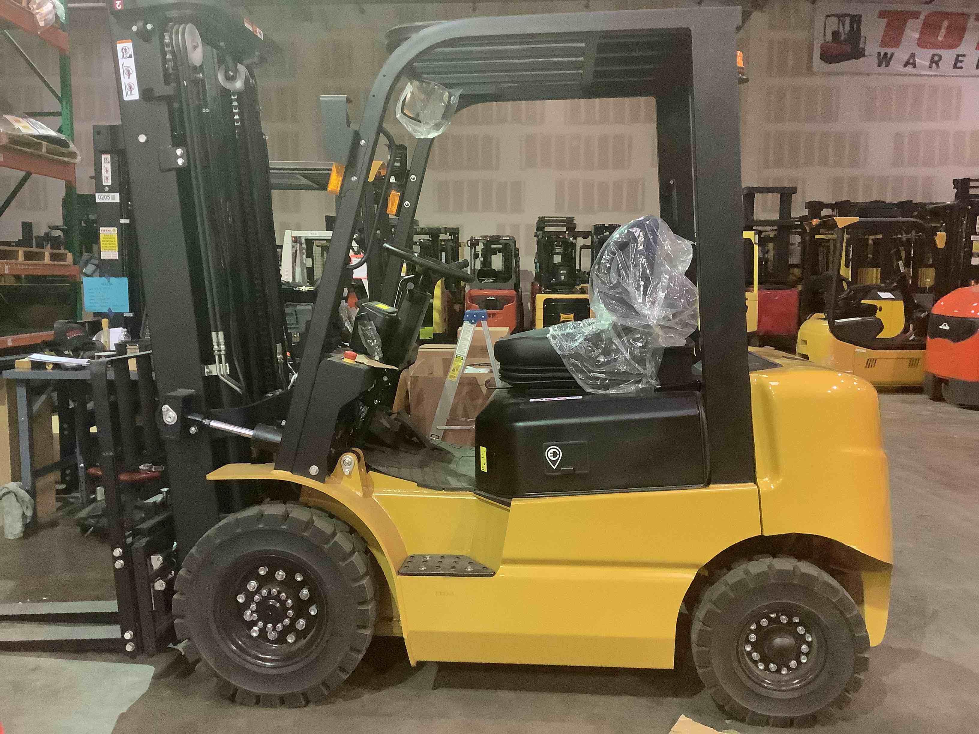 Main Image Used 2022 BIG JOE LPE-50_80V Forklift – Lithium Electric Pneumatic, 5000 lb Capacity, 90” Mast, 1044 Hours – $34250.00 – Anaheim – View 1