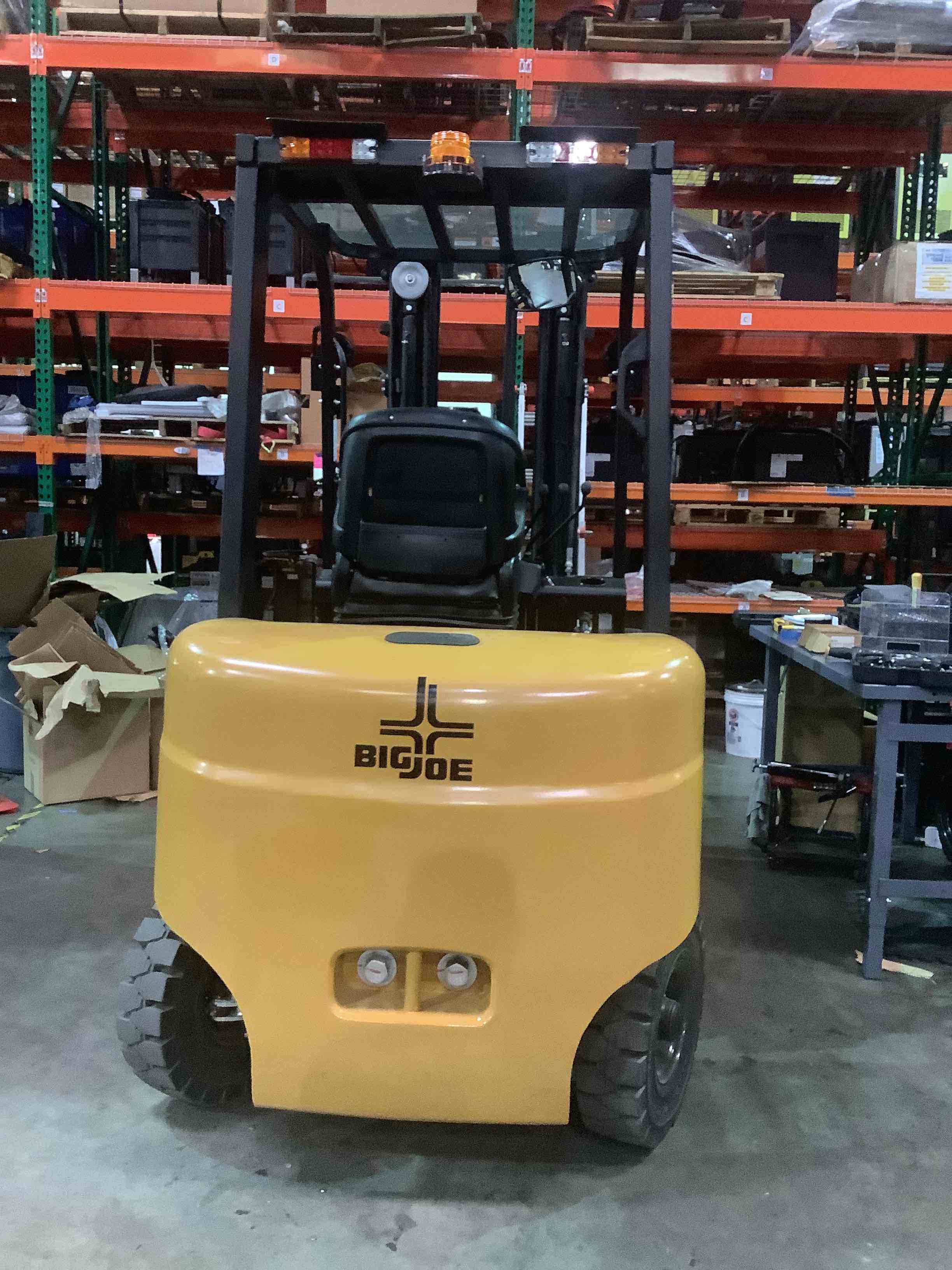BIG JOE LPE-50_80V Lithium Electric Pneumatic forklift, 5000 capacity, 197 lift height. Serial 2311100461, Year 2022.