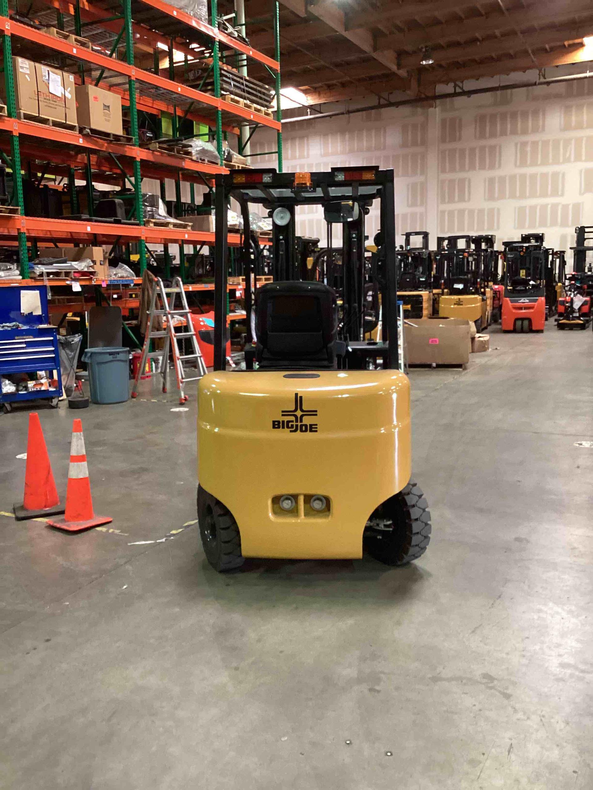 Main Image Big Joe LPE-50_80V Lithium Electric Pneumatic, photo 2 of 4