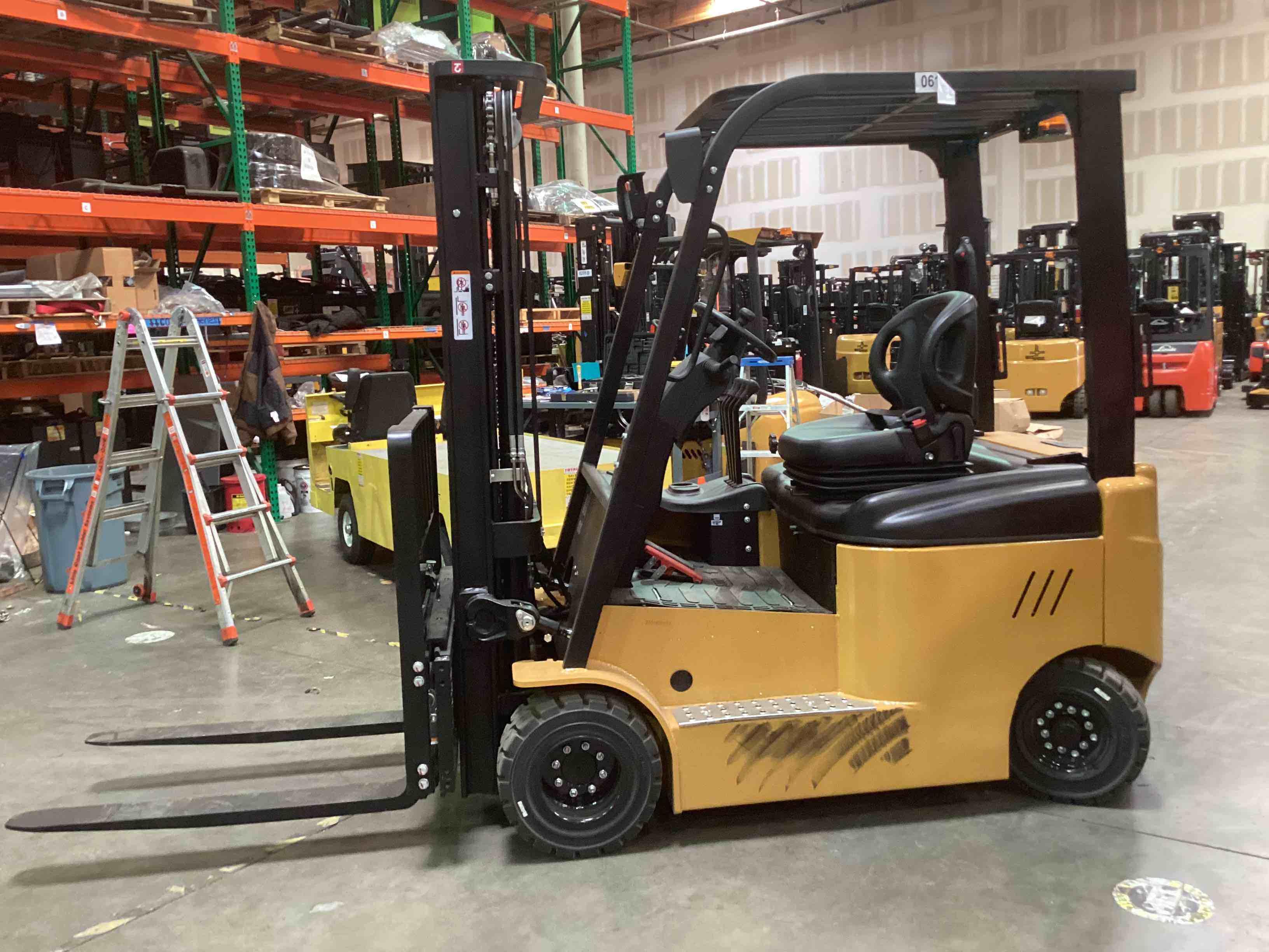 Main Image Used 2022 BIG JOE LXE-44 Forklift – Electric Sit Down 4 Wheel, 4400 lb Capacity, 83” Mast, 1349 Hours – $18500.00 – Las Vegas – View 3
