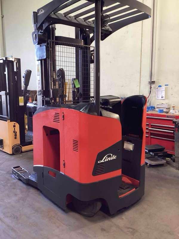 Main Image Used 2022 LINDE R17SX_5195 Forklift – Stand Up Reach, 3500 lb Capacity, 95” Mast, 31.2 Hours – $42500.00 – Anaheim – View 1